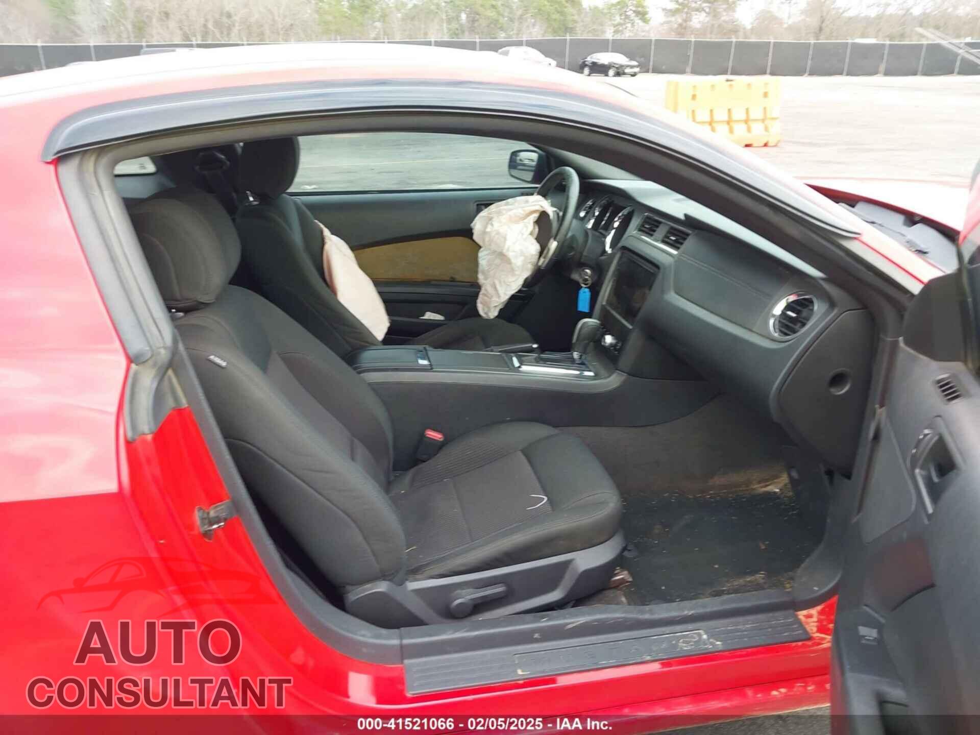 FORD MUSTANG 2014 - 1ZVBP8AM4E5291615