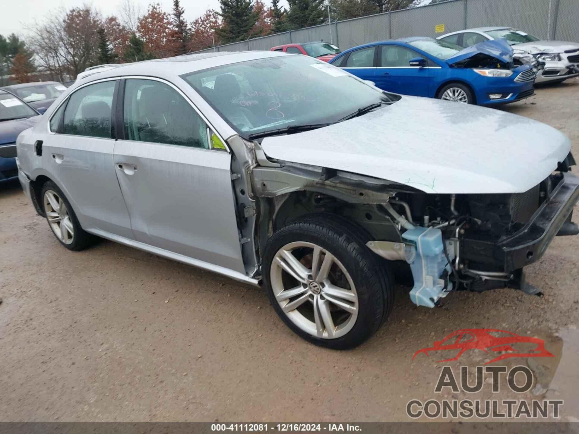 VOLKSWAGEN PASSAT 2015 - 1VWCV7A33FC069396