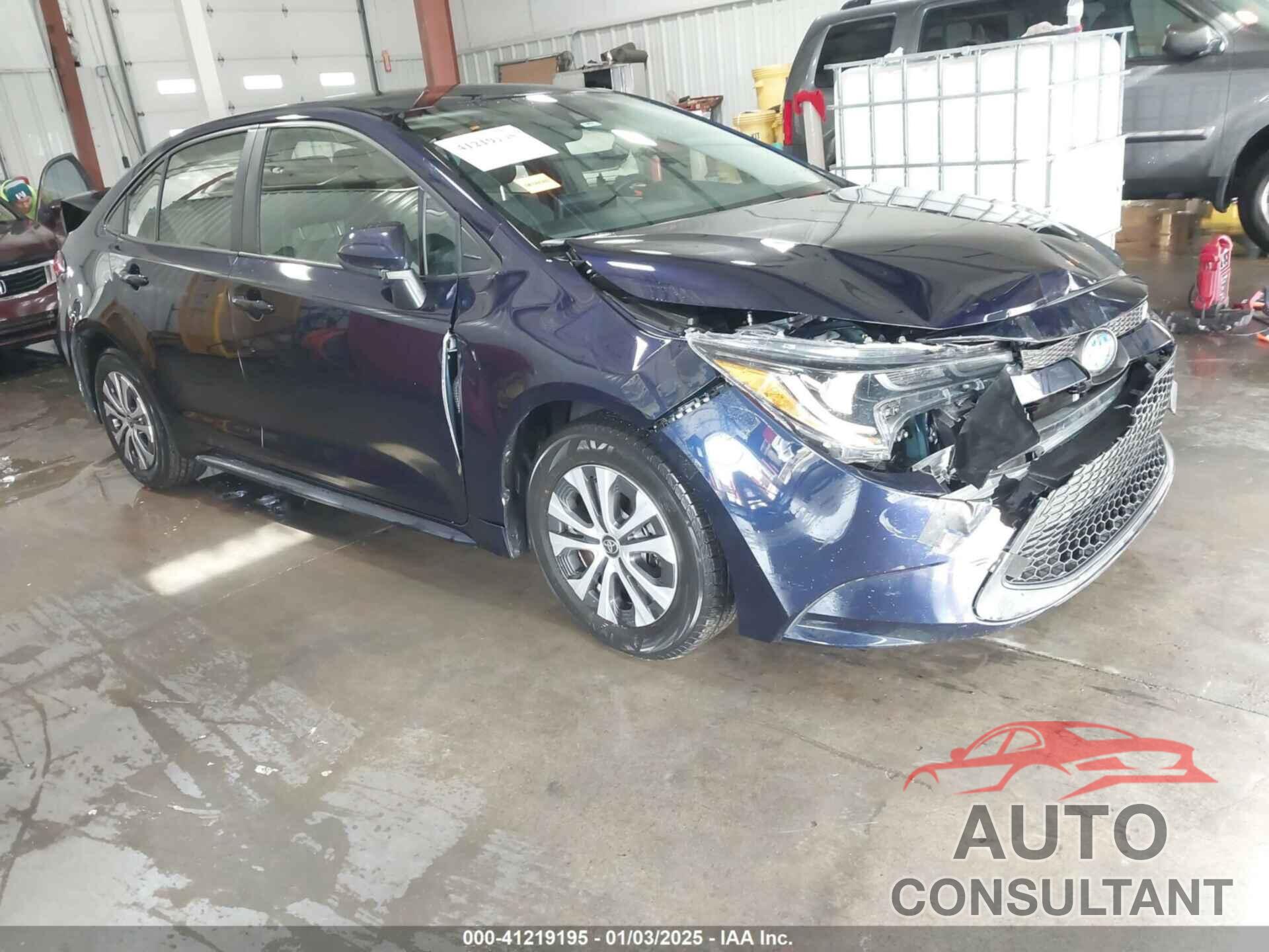 TOYOTA COROLLA 2022 - JTDEAMDE5NJ054301
