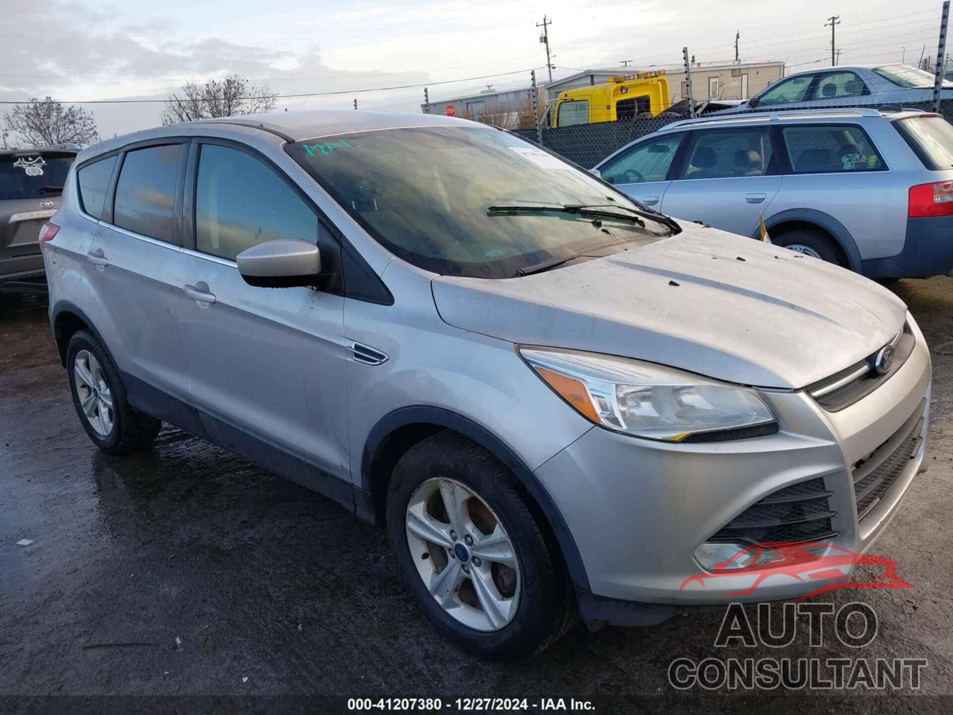 FORD ESCAPE 2015 - 1FMCU0GX9FUC89008