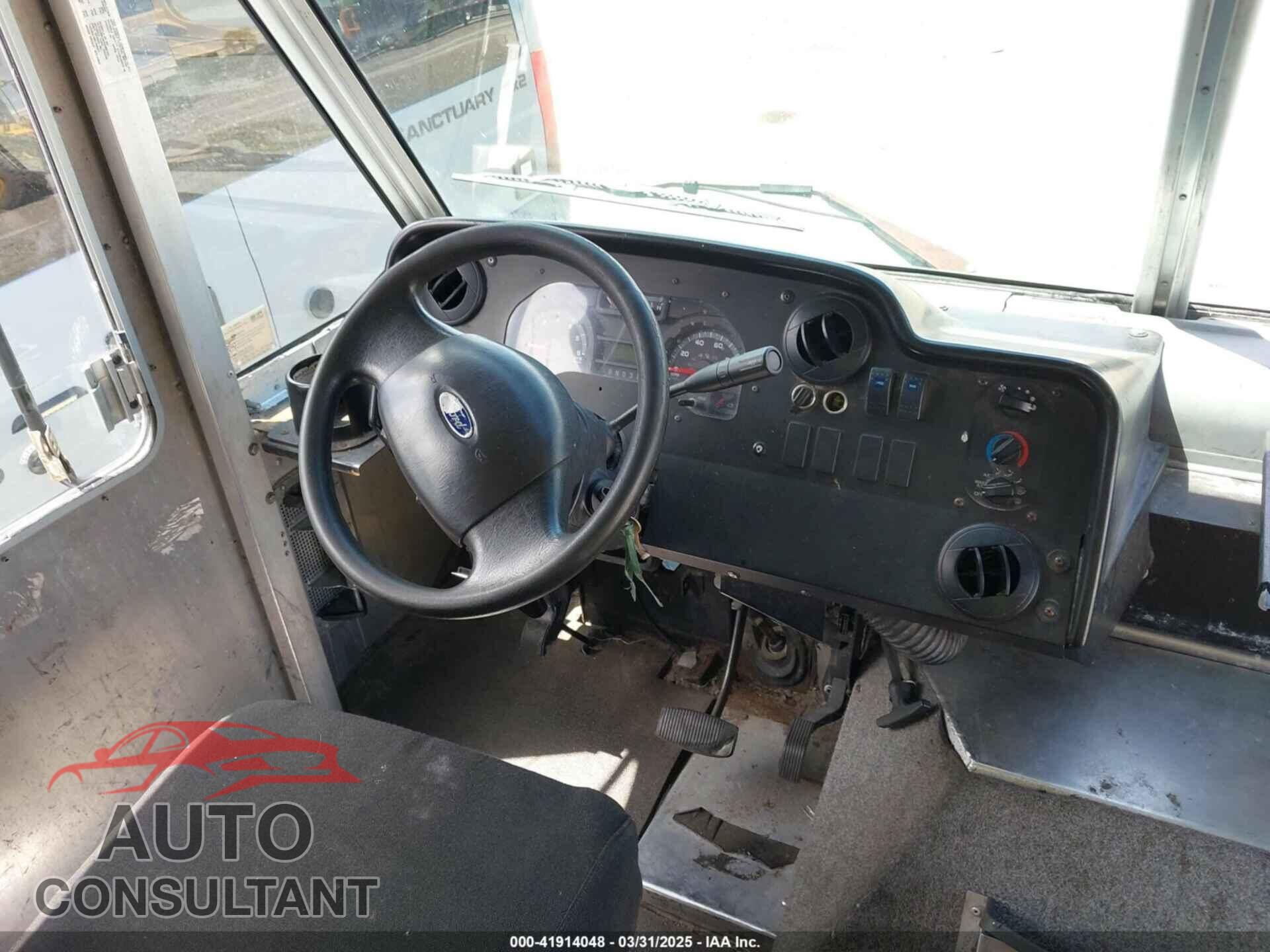 FORD ECONOLINE 2014 - 1FC3E4KL5EDA88153