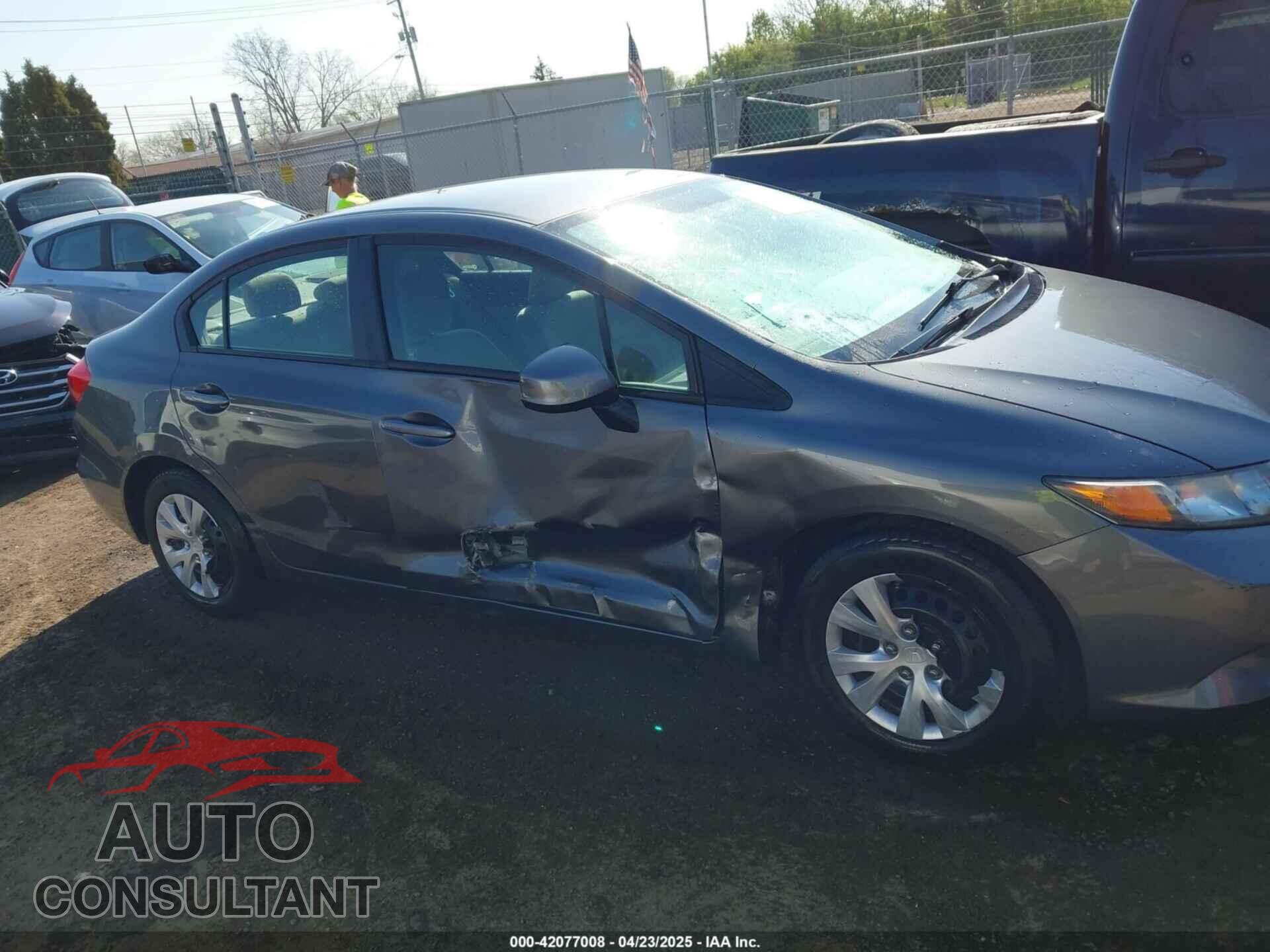 HONDA CIVIC 2012 - 19XFB2F58CE044102
