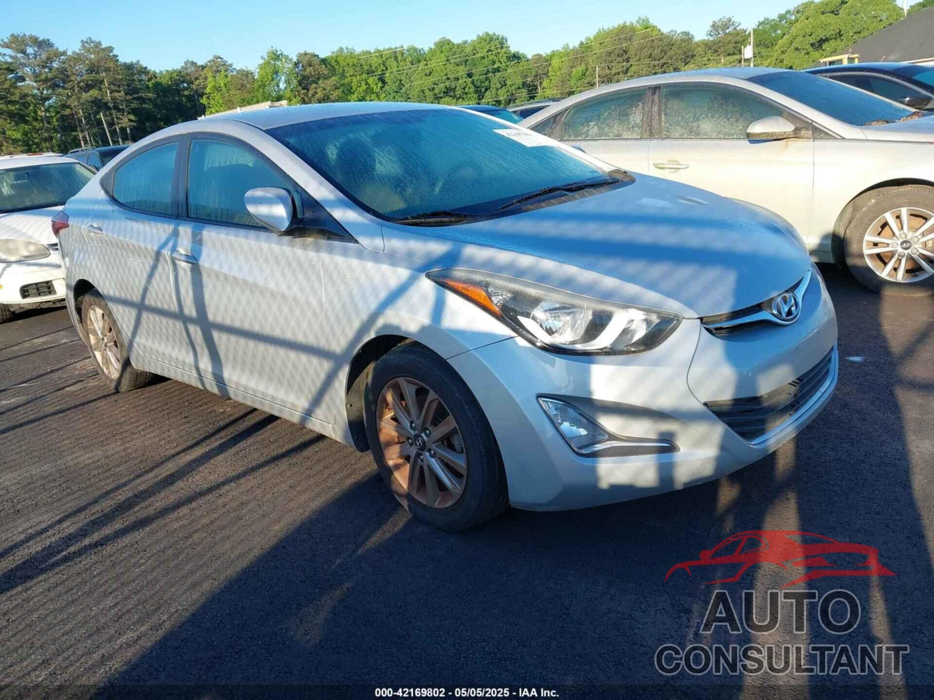 HYUNDAI ELANTRA 2014 - 5NPDH4AE5EH490019