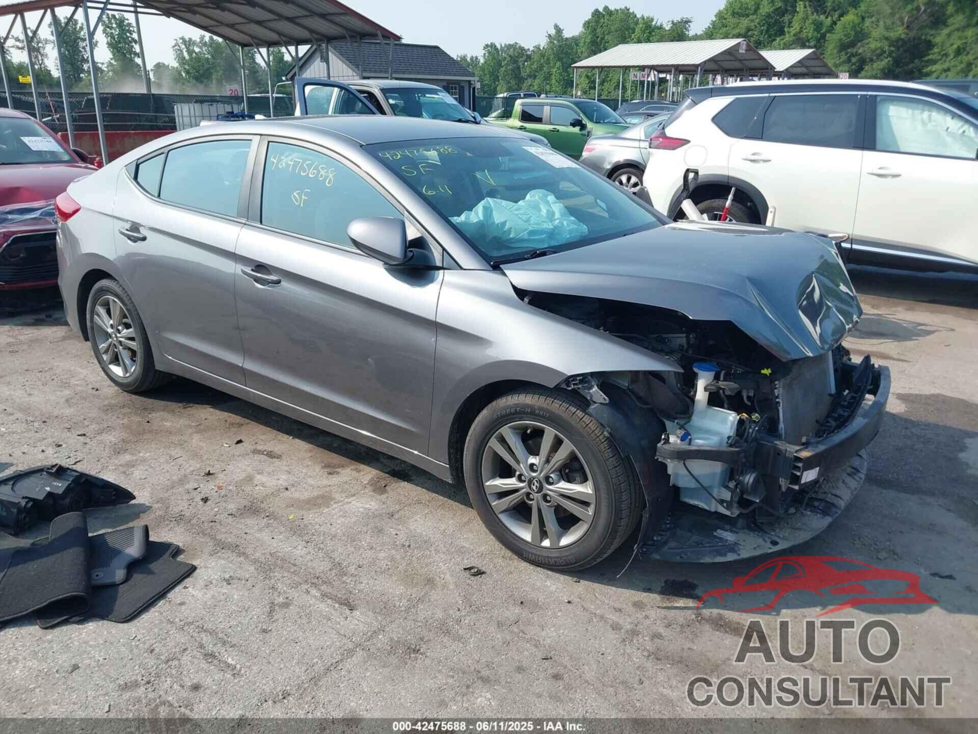 HYUNDAI ELANTRA 2018 - 5NPD84LF0JH272778