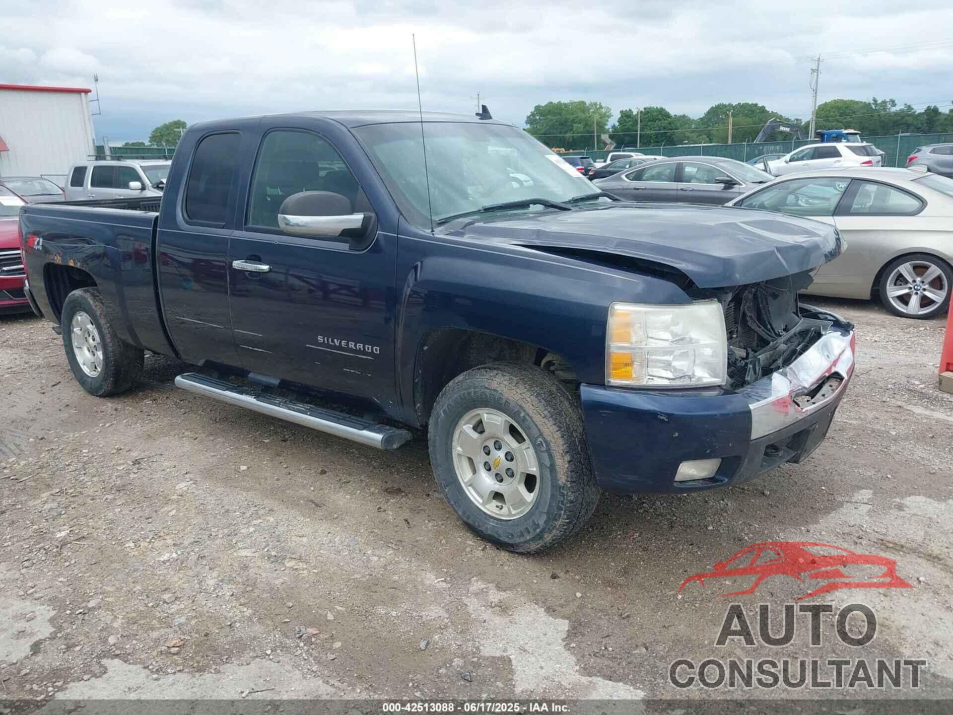 CHEVROLET SILVERADO 1500 2010 - 1GCSKSE30AZ209902