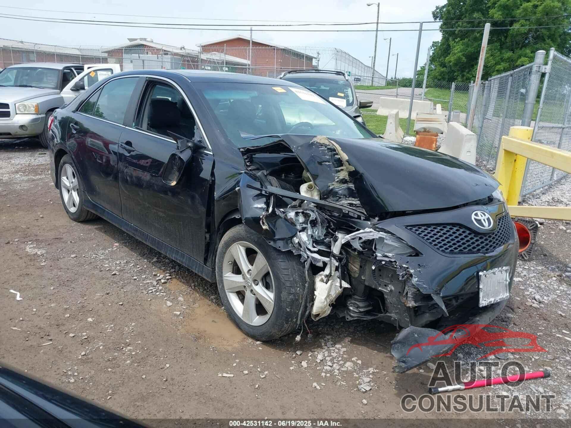 TOYOTA CAMRY 2011 - 4T1BF3EK0BU193518