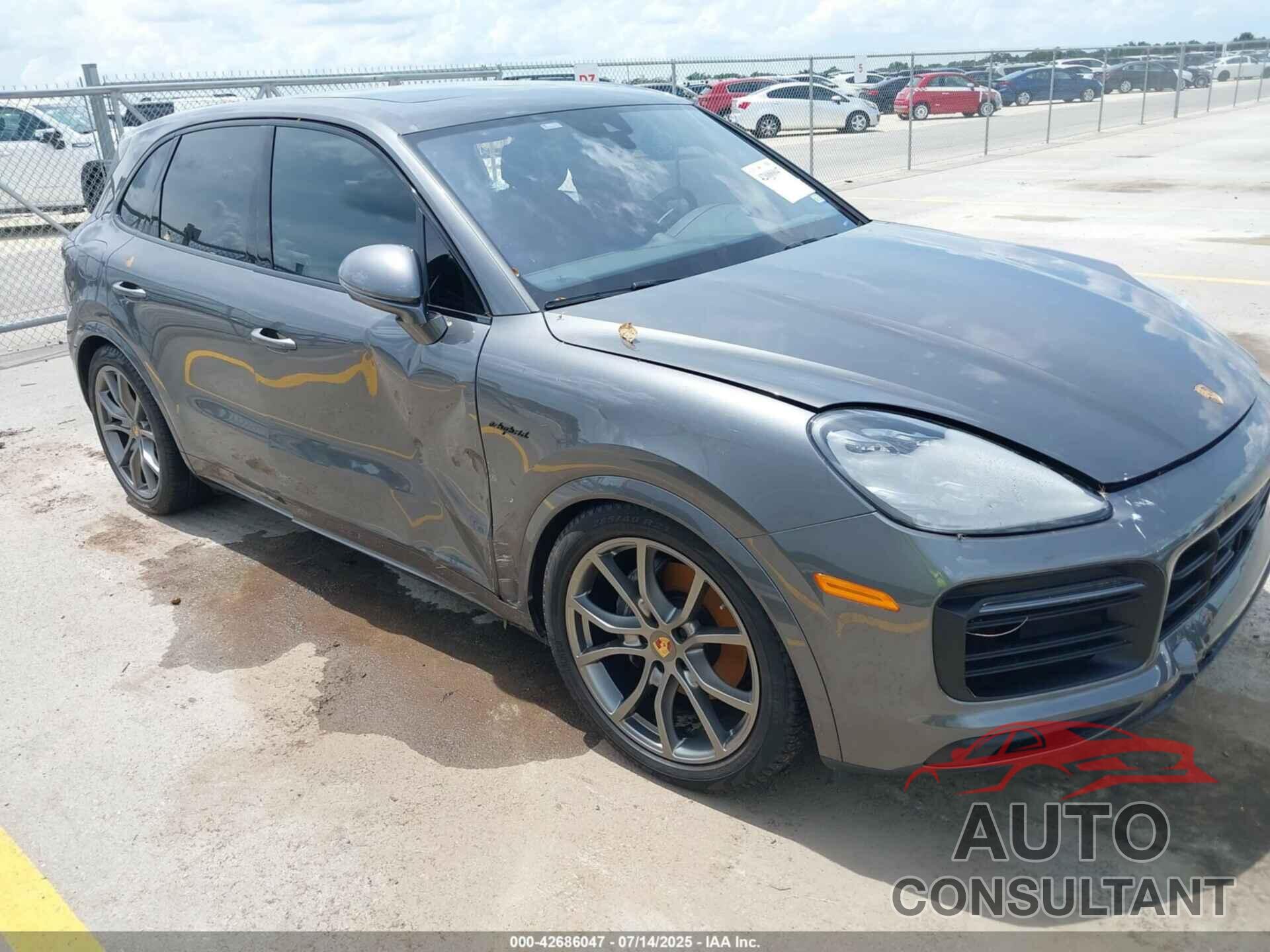 PORSCHE CAYENNE E-HYBRID 2022 - WP1AE2AY9NDA26195