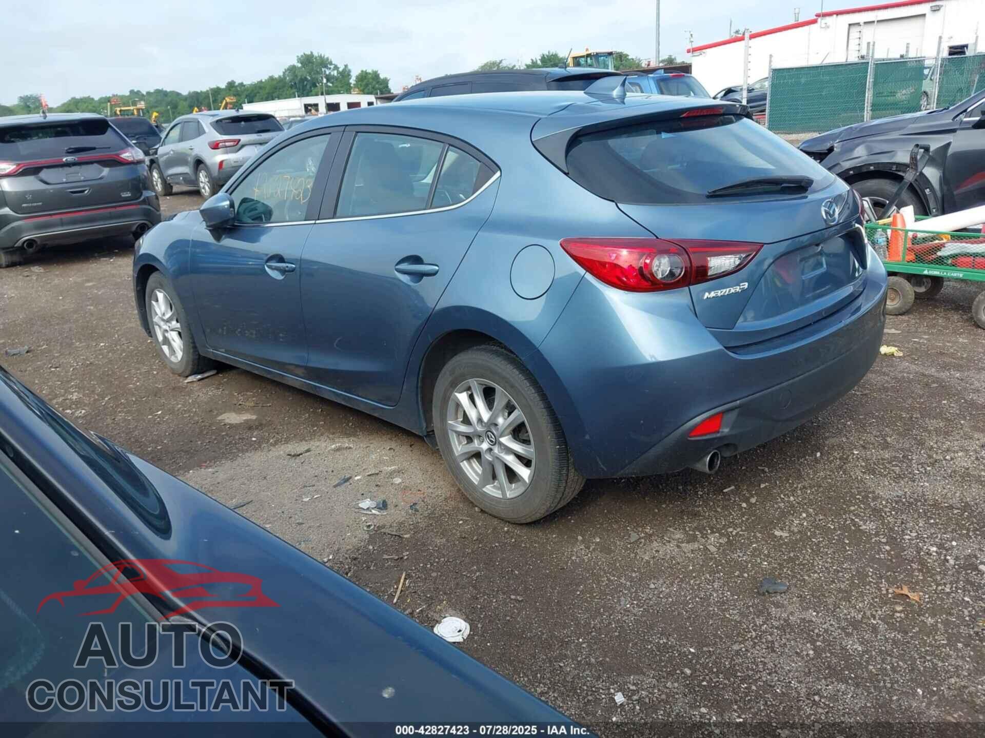 MAZDA MAZDA3 2014 - JM1BM1M76E1124205