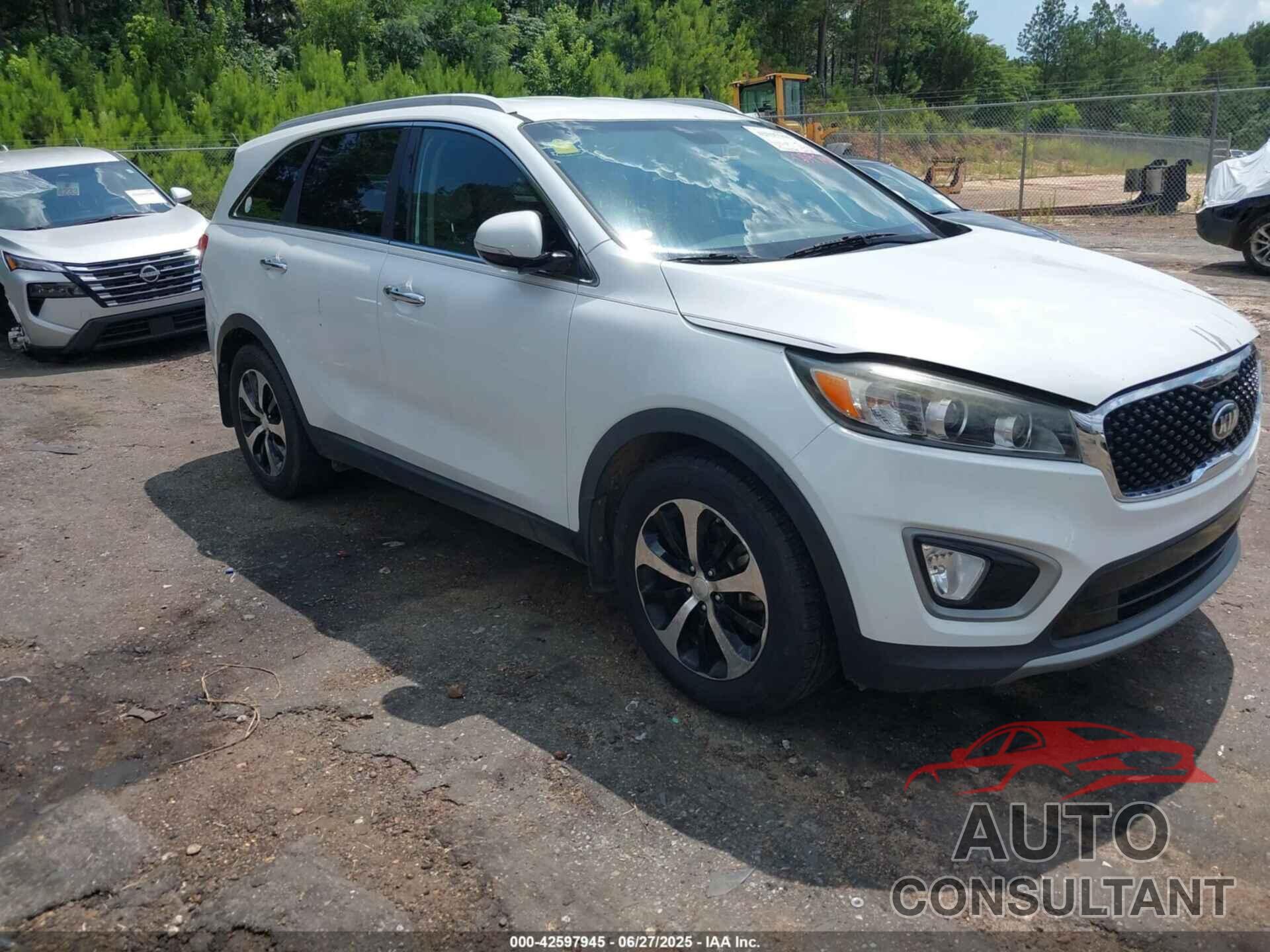 KIA SORENTO 2016 - 5XYPH4A55GG106926
