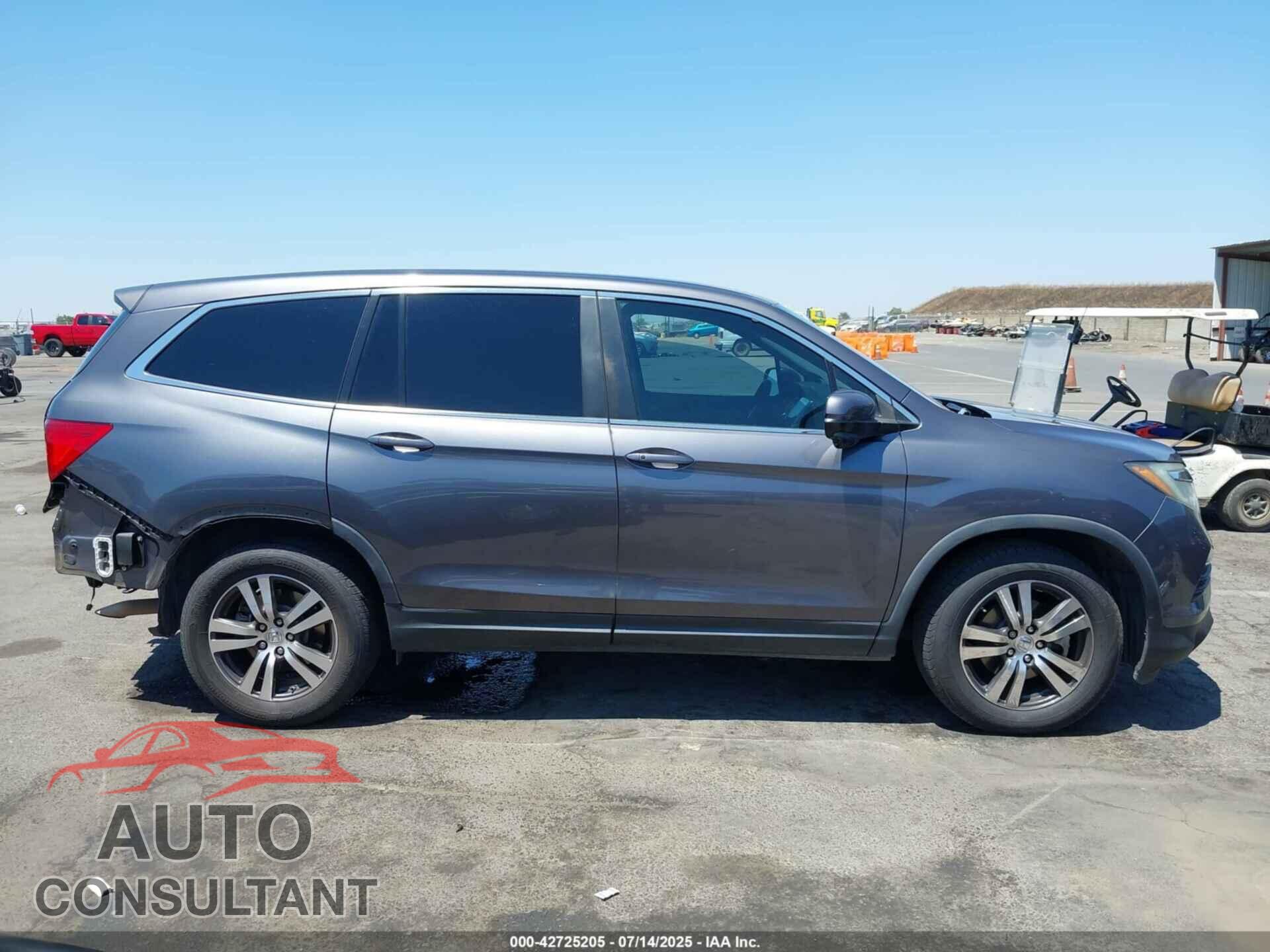 HONDA PILOT 2017 - 5FNYF5H37HB028596