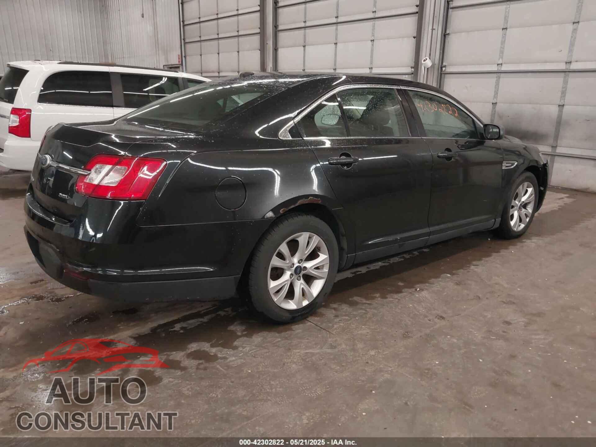 FORD TAURUS 2011 - 1FAHP2EW9BG107765