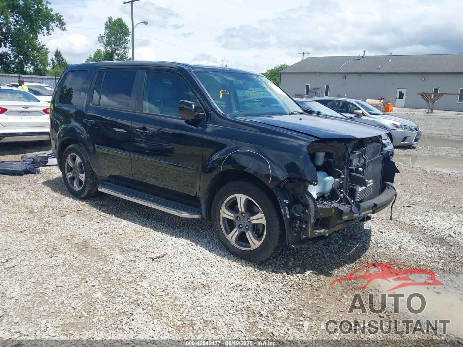 HONDA PILOT 2015 - 5FNYF4H35FB064682