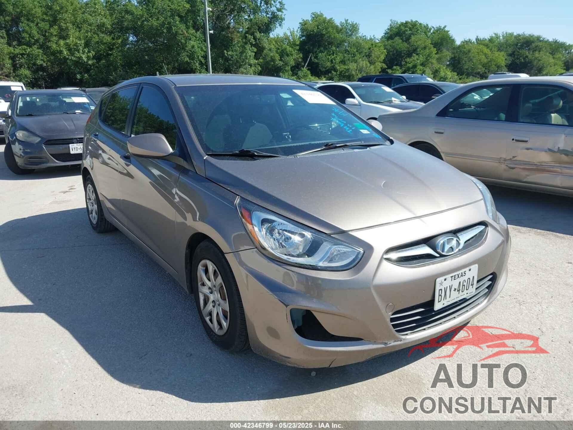 HYUNDAI ACCENT 2013 - KMHCT5AE0DU100721