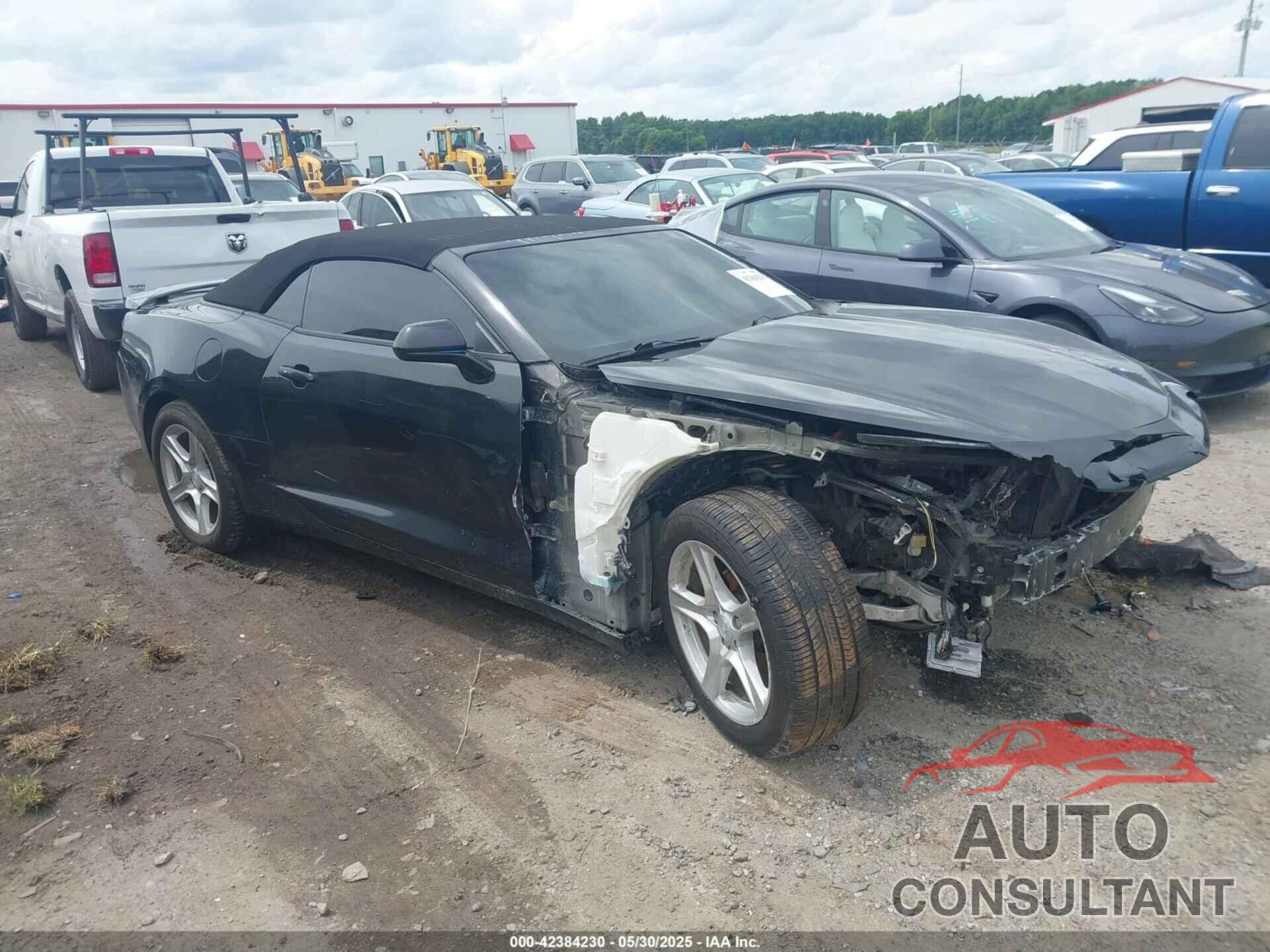 CHEVROLET CAMARO 2017 - 1G1FB3DS8H0207435