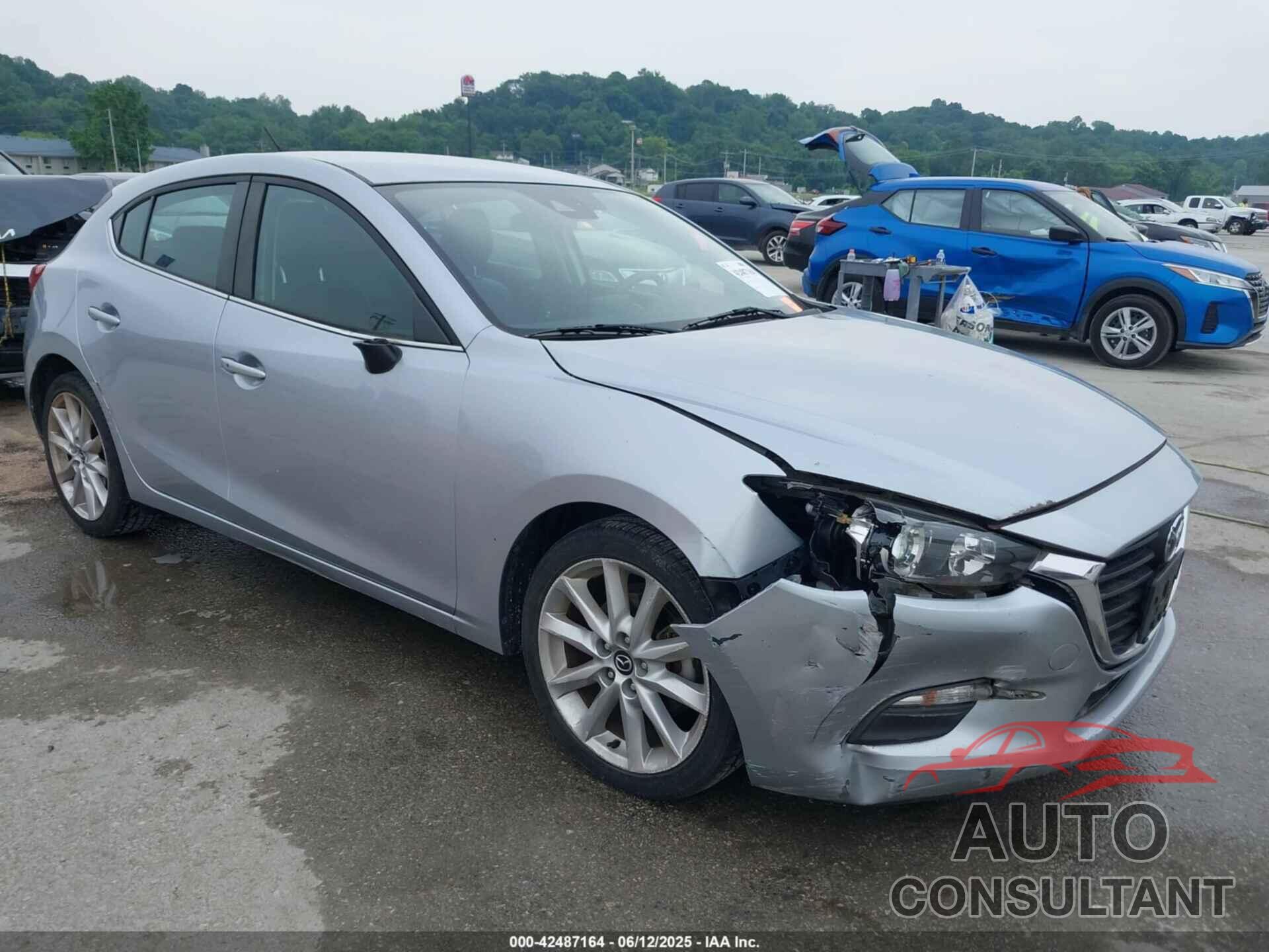 MAZDA MAZDA3 2017 - 3MZBN1L73HM100687