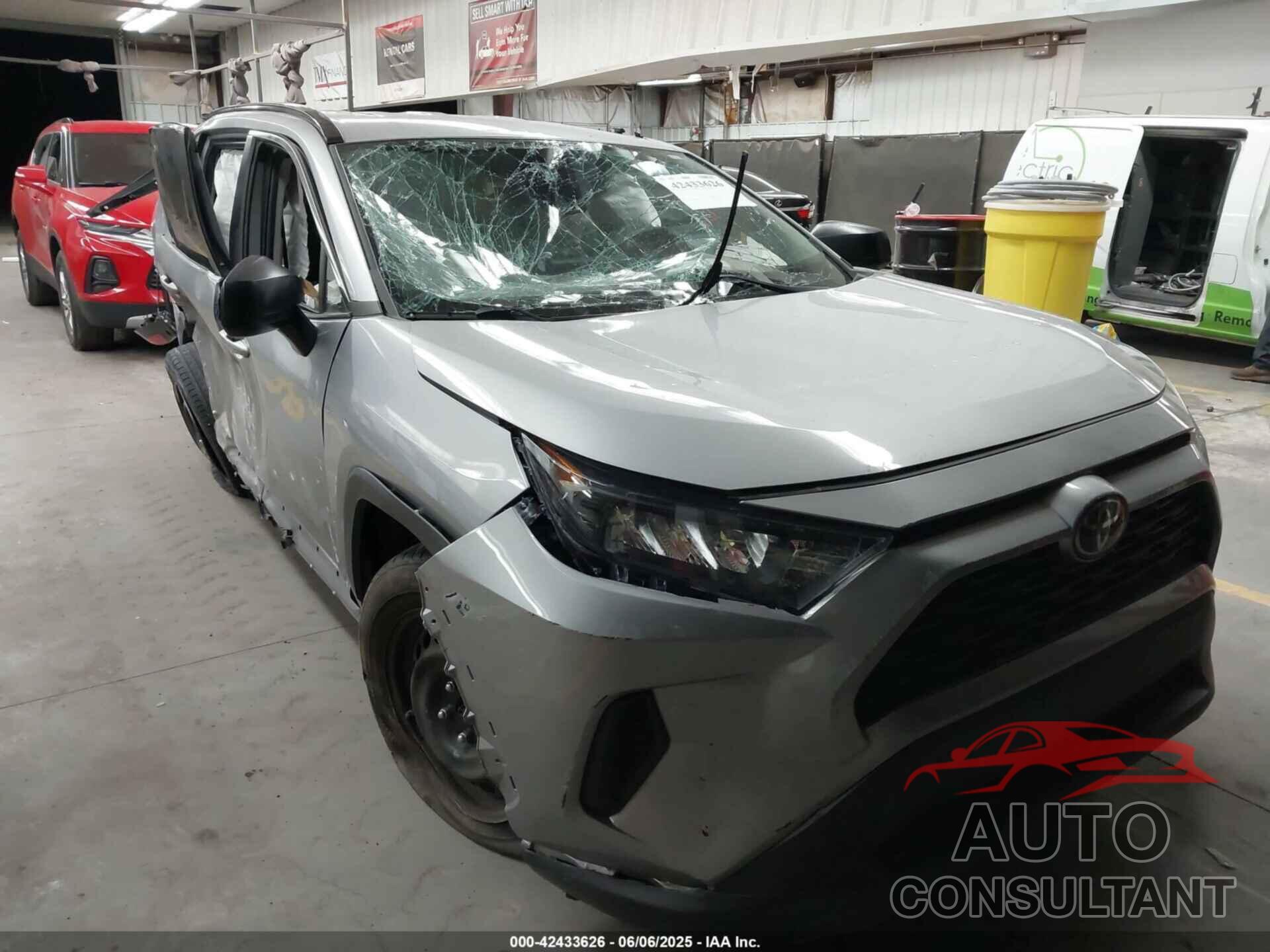 TOYOTA RAV4 2020 - 2T3H1RFV4LW077400