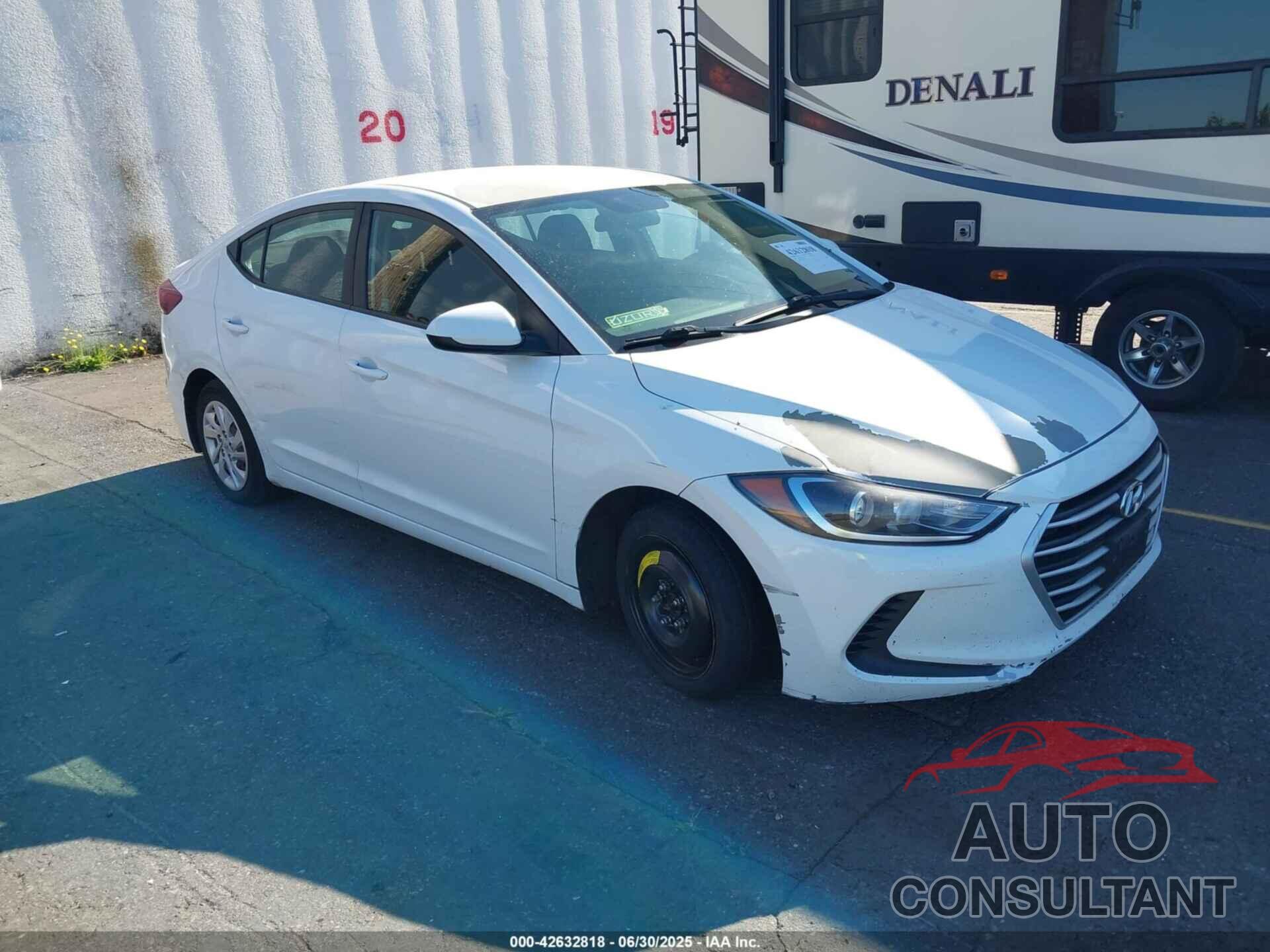 HYUNDAI ELANTRA 2018 - 5NPD74LF2JH328285