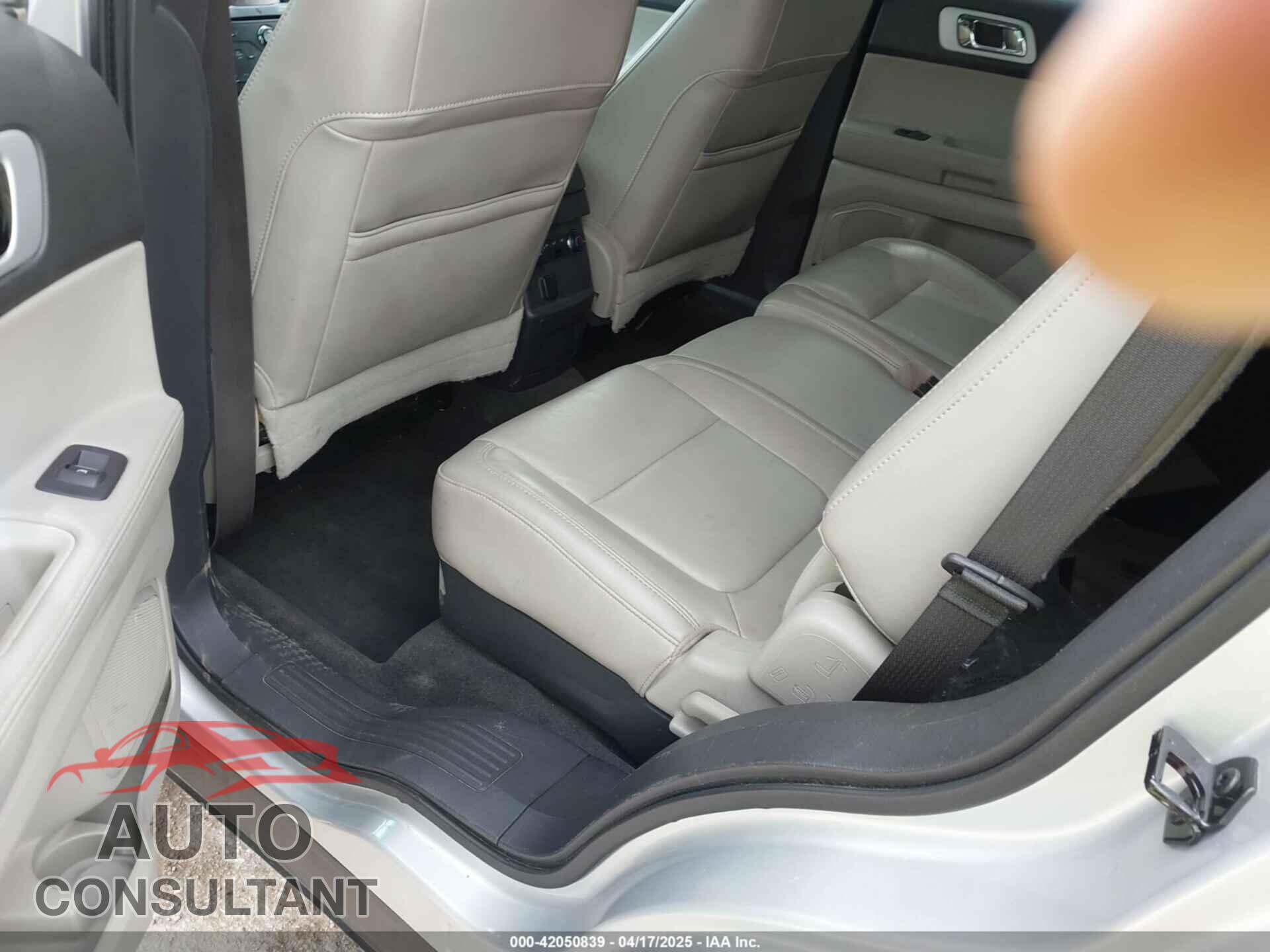 FORD EXPLORER 2012 - 1FMHK7D84CGA53376