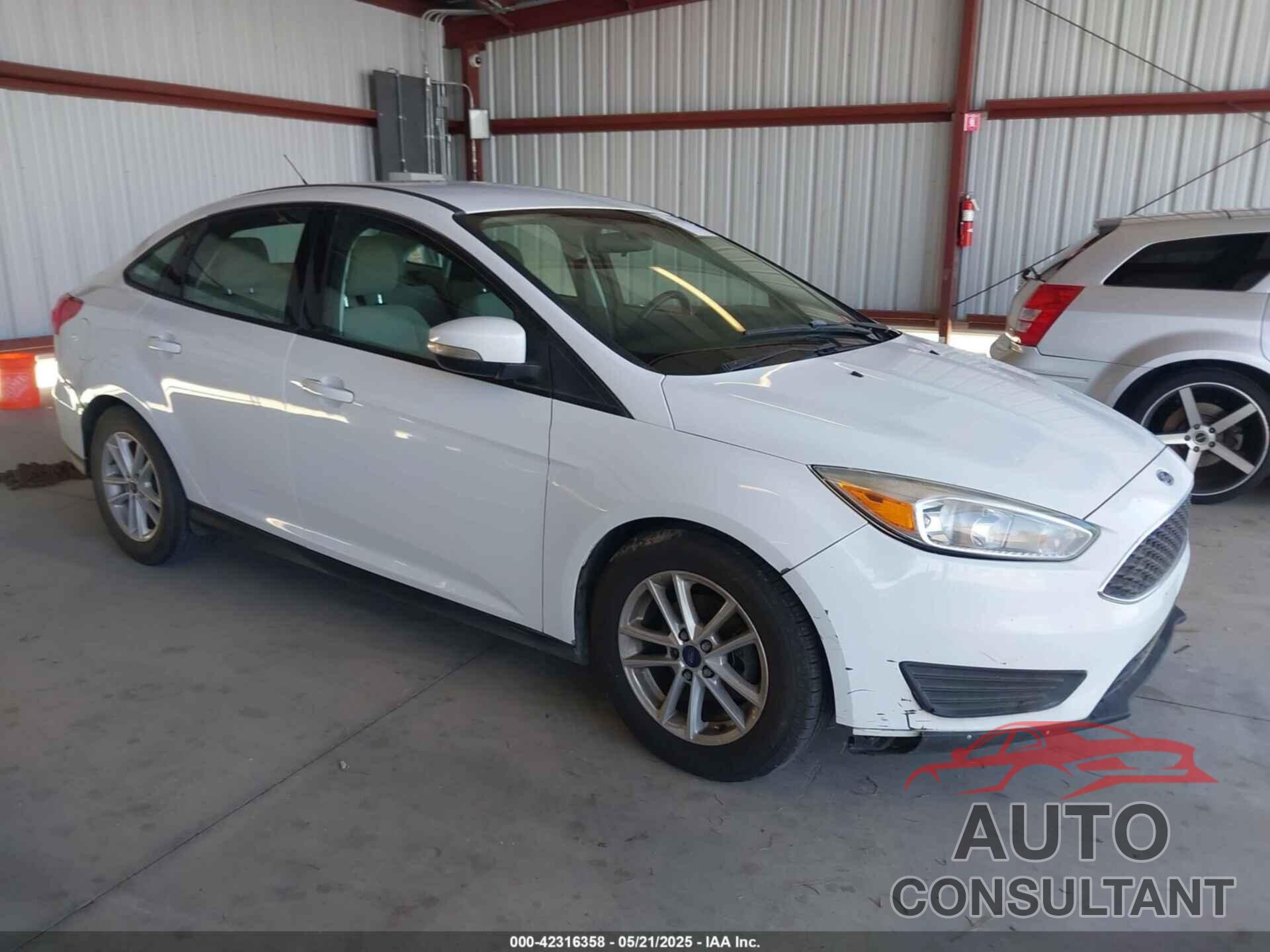FORD FOCUS 2017 - 1FADP3F22HL303059
