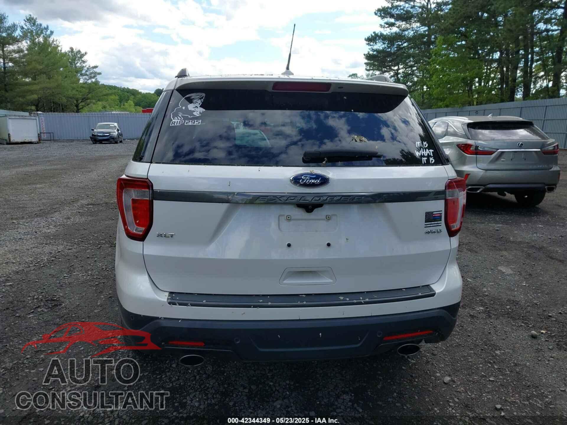 FORD EXPLORER 2018 - 1FM5K8D88JGB73901