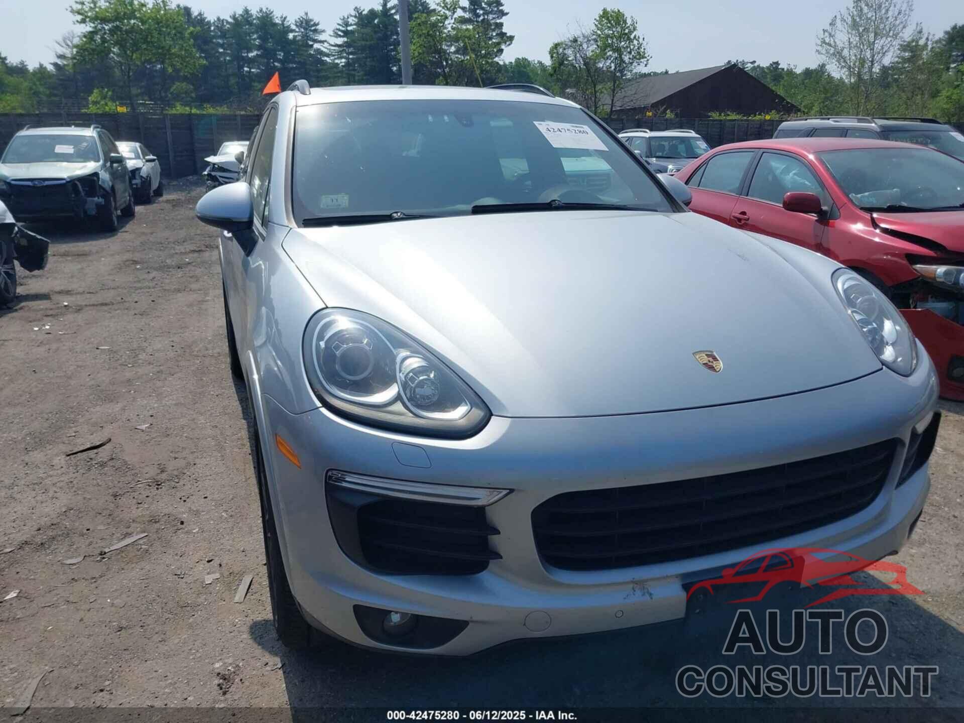 PORSCHE CAYENNE 2018 - WP1AA2A24JKA07227