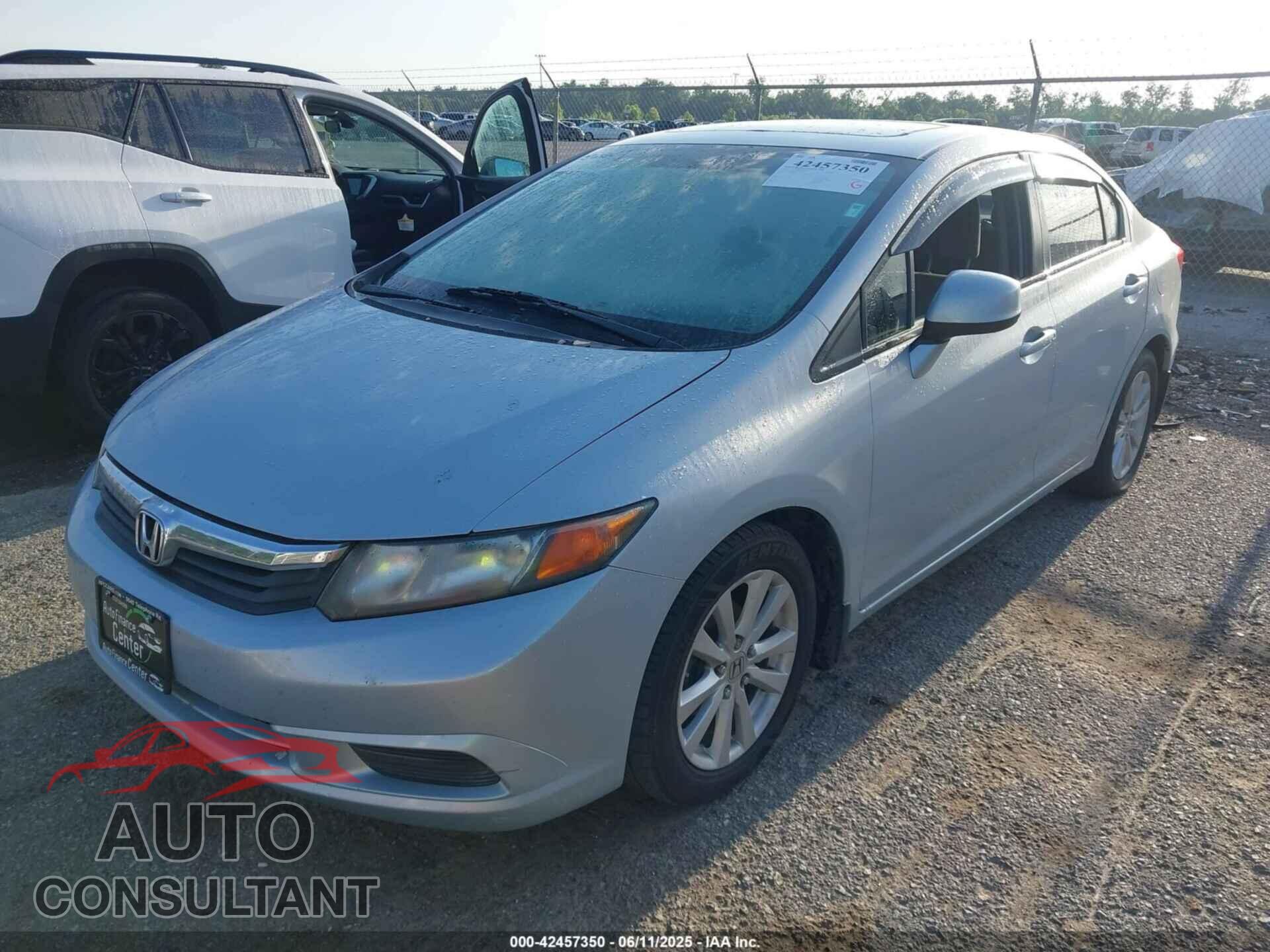 HONDA CIVIC 2012 - 2HGFB2F81CH516334