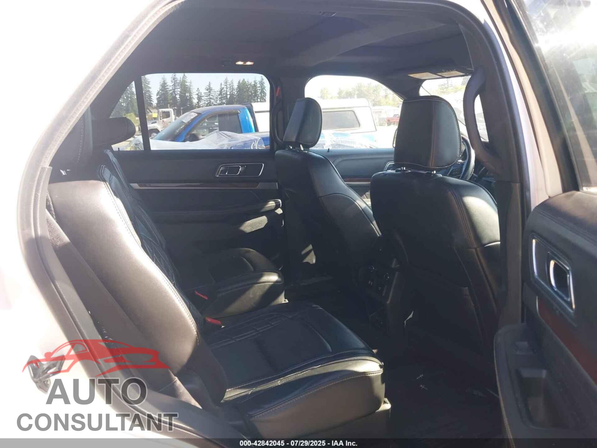 FORD EXPLORER 2018 - 1FM5K8HT7JGB57560