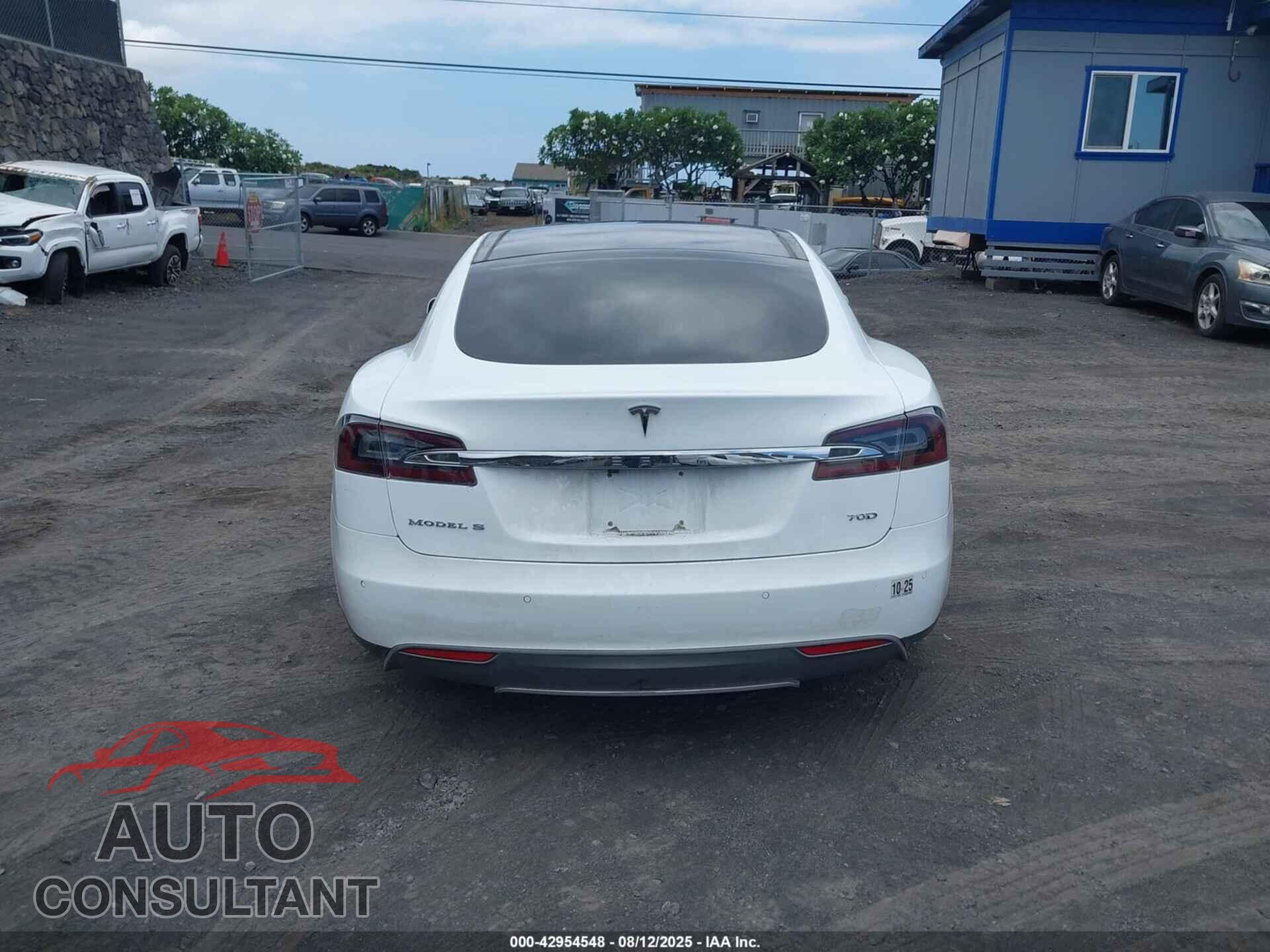 TESLA MODEL S 2015 - 5YJSA1S28FF098330