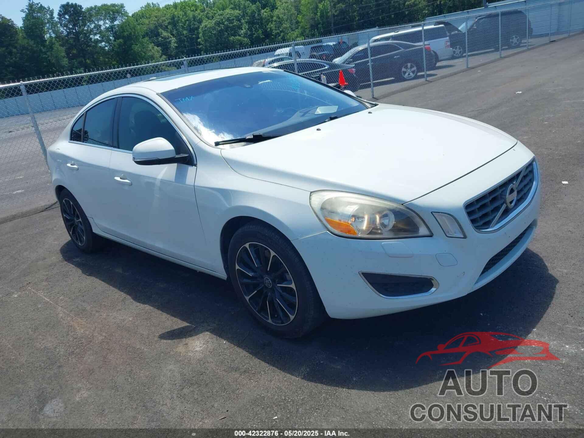 VOLVO S60 2013 - YV1612FH4D2233304