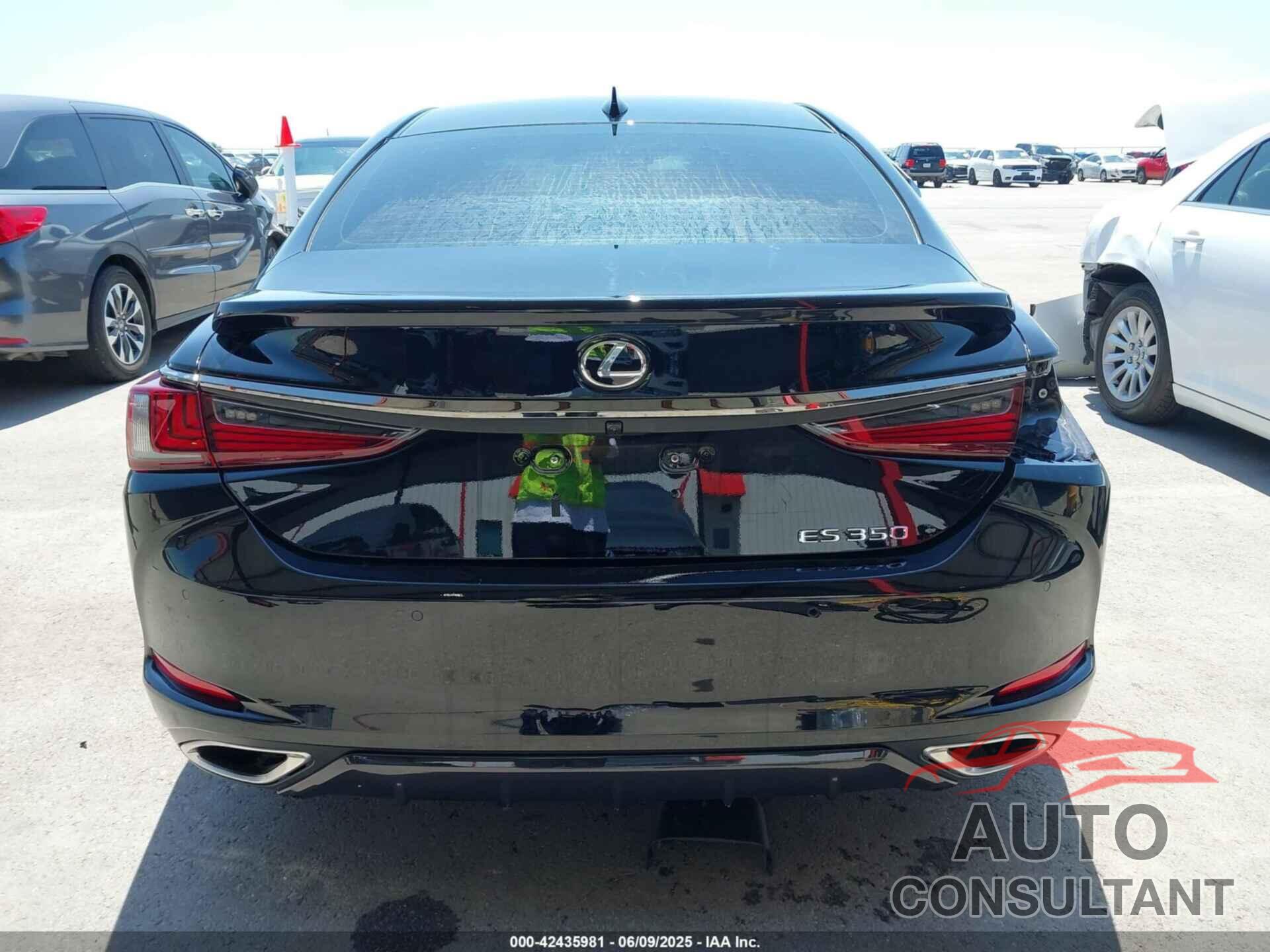 LEXUS ES 350 2022 - 58AGZ1B19NU122120