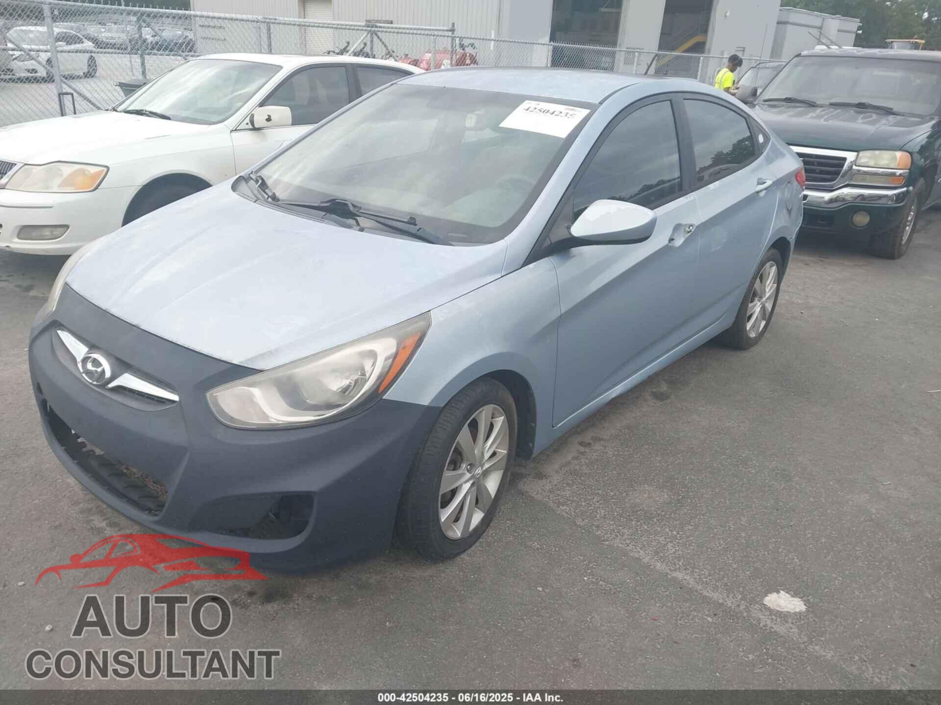 HYUNDAI ACCENT 2013 - KMHCU4AE8DU583303