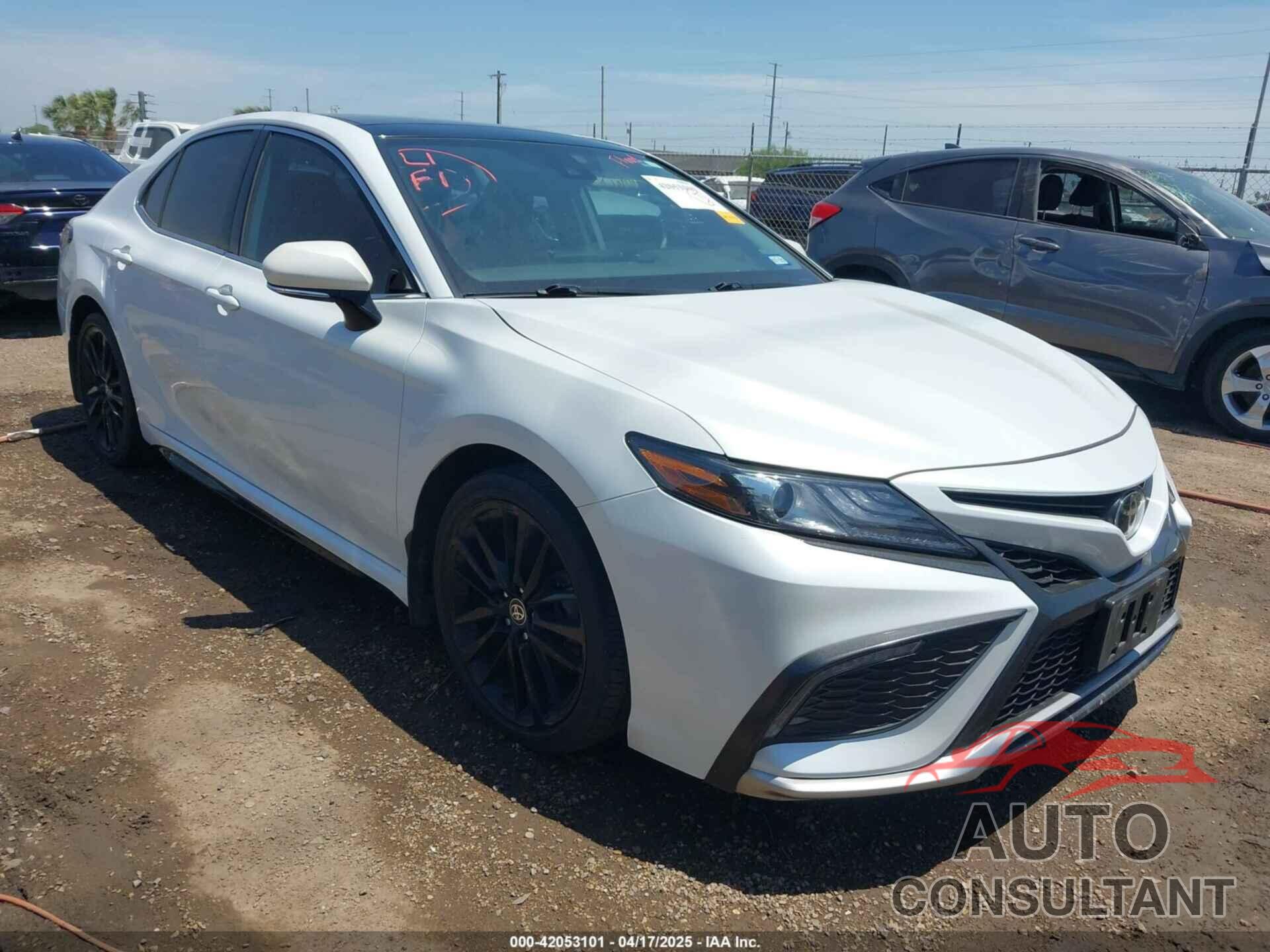 TOYOTA CAMRY 2022 - 4T1K61AKXNU710550