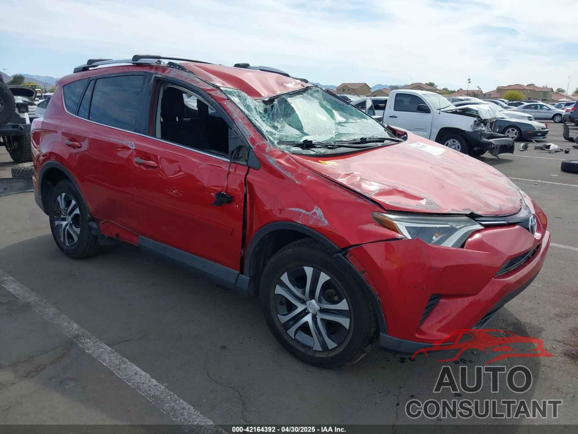 TOYOTA RAV4 2016 - JTMZFREV9GJ065156
