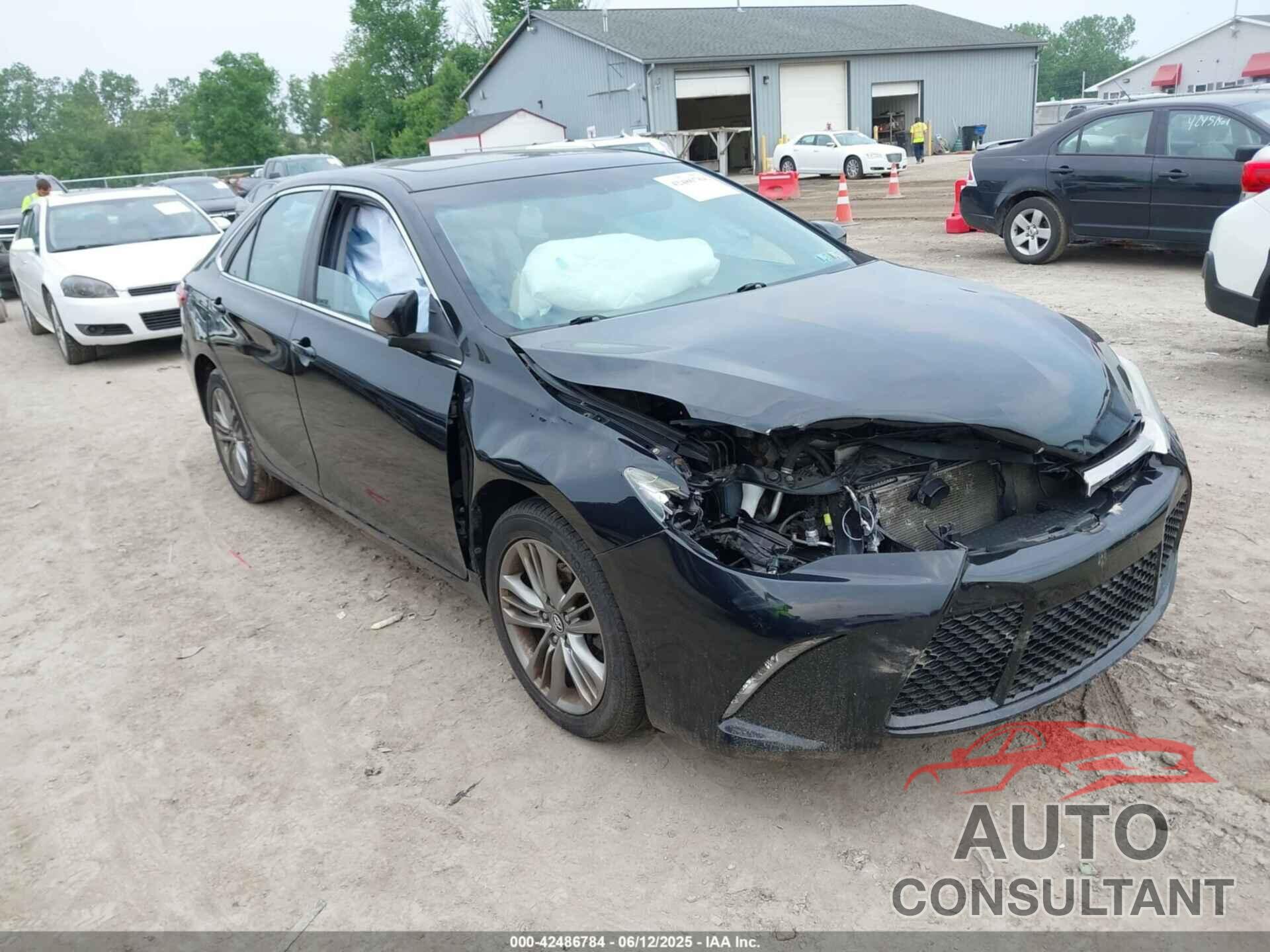 TOYOTA CAMRY 2016 - 4T1BF1FK3GU155338
