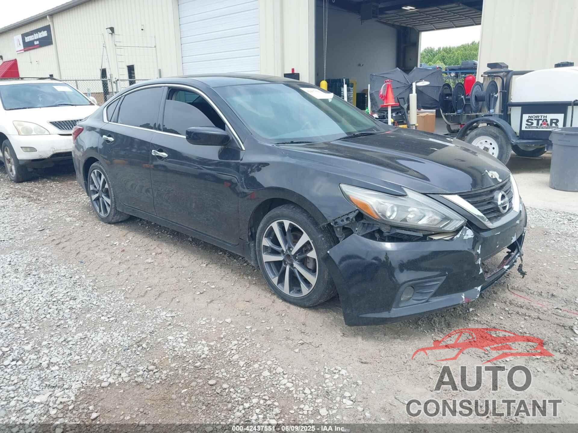 NISSAN ALTIMA 2017 - 1N4AL3AP5HN348972