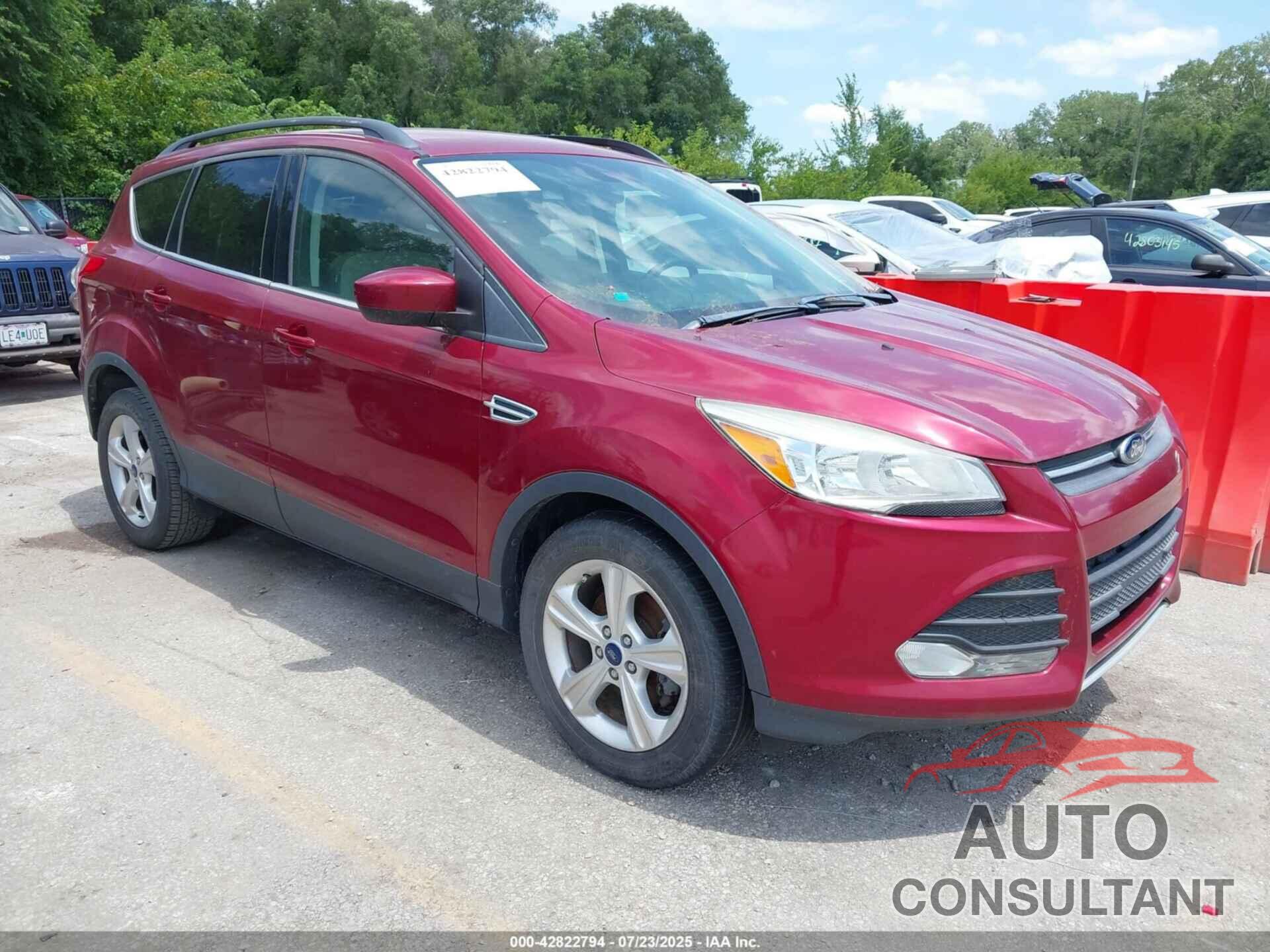 FORD ESCAPE 2014 - 1FMCU0GX5EUE07134