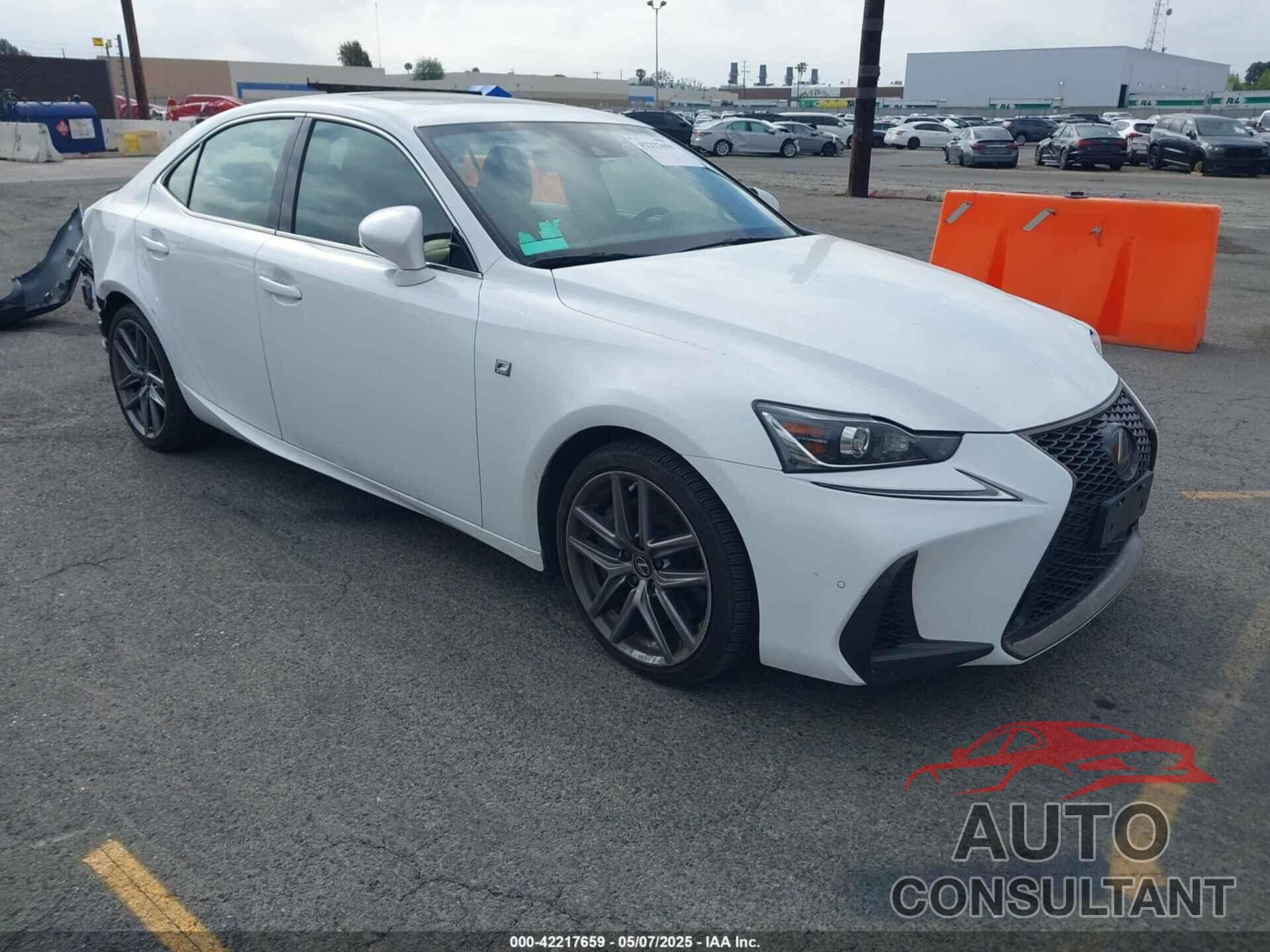 LEXUS IS 300 2019 - JTHBA1D28K5099436