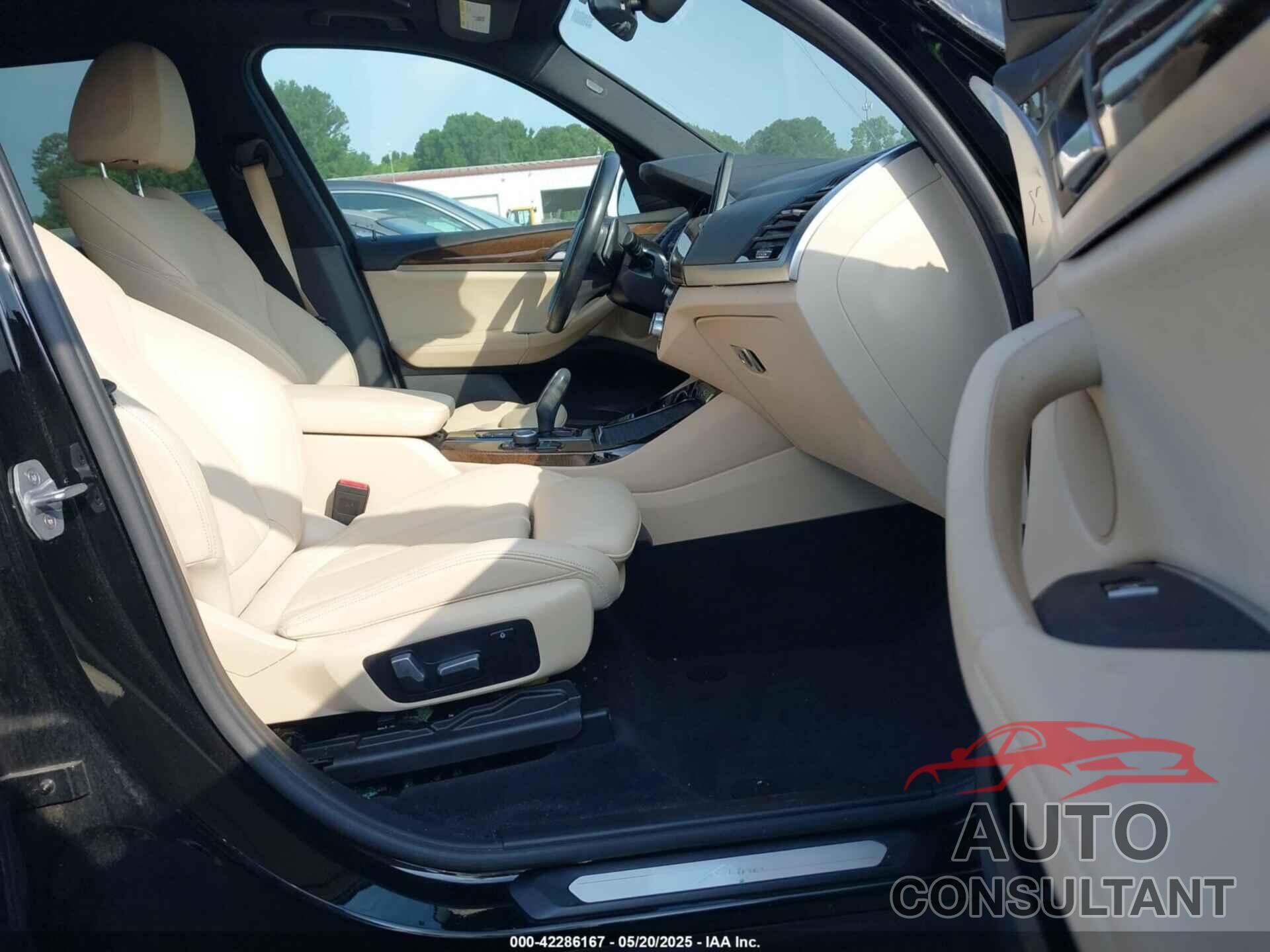 BMW X3 2019 - 5UXTR9C55KLE15302