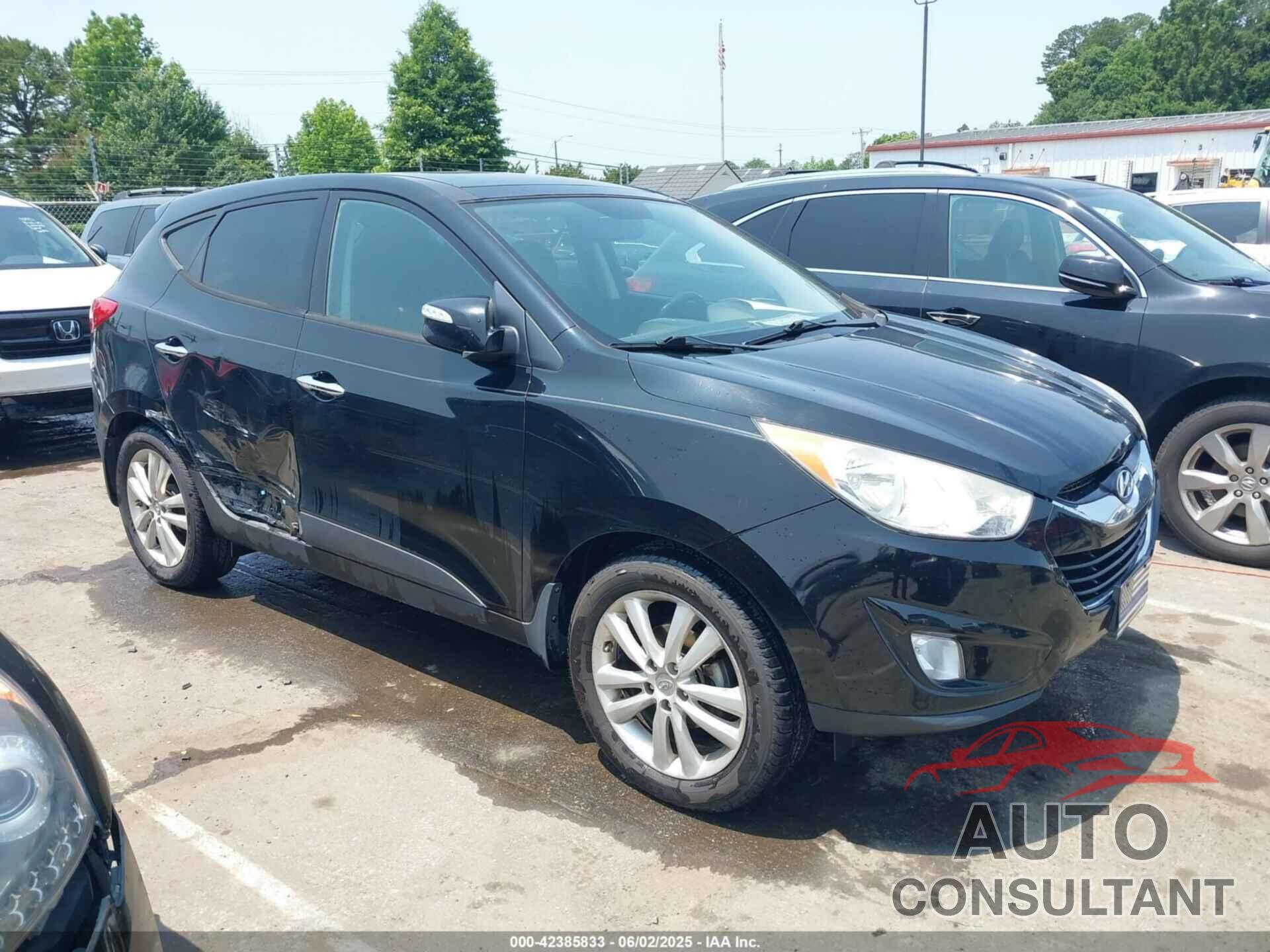 HYUNDAI TUCSON 2011 - KM8JU3AC7BU251575