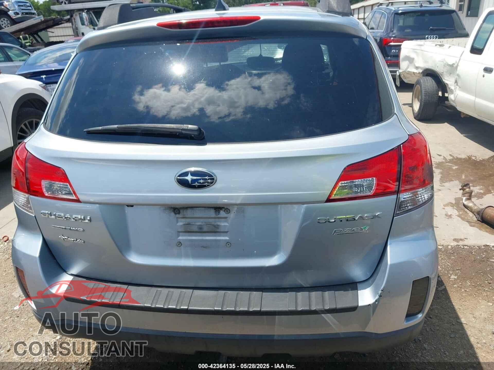 SUBARU OUTBACK 2014 - 4S4BRBLC7E3315864