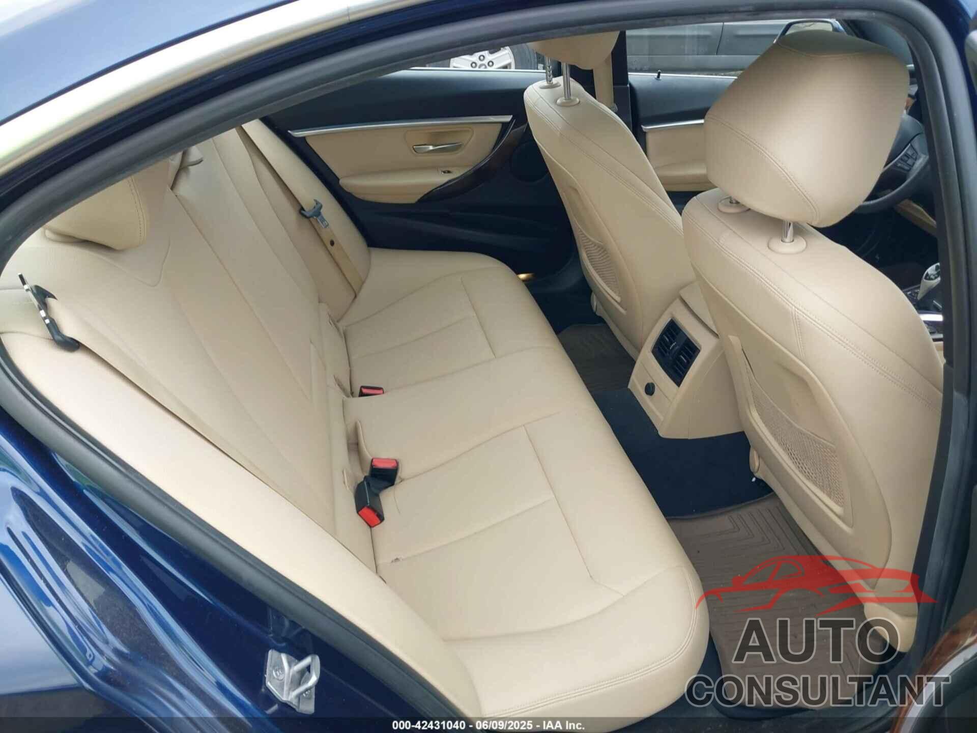 BMW 330I 2017 - WBA8D9G58HNU59656