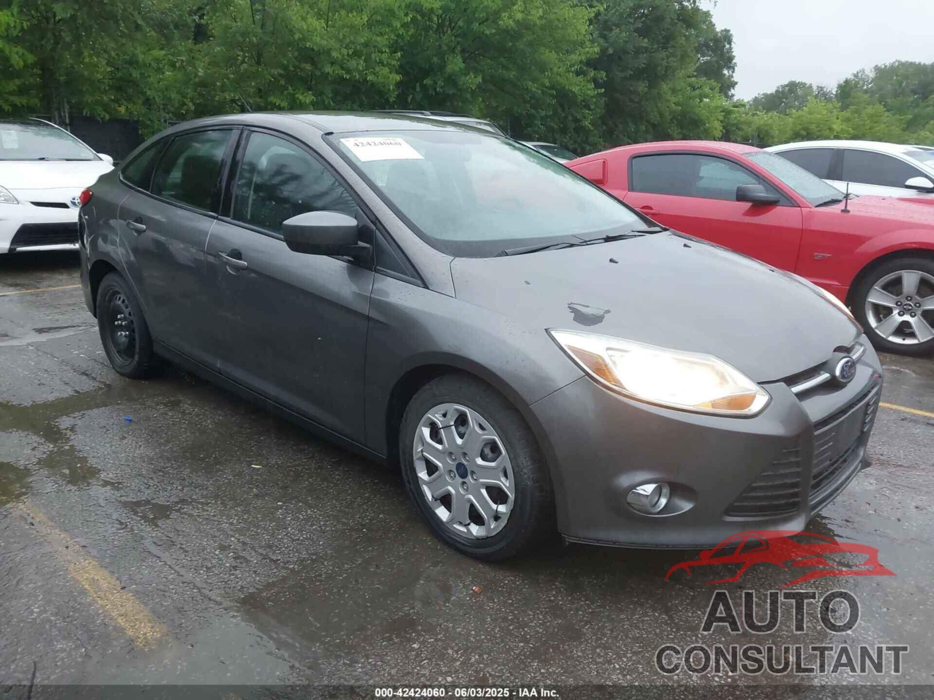 FORD FOCUS 2012 - 1FAHP3F23CL450033