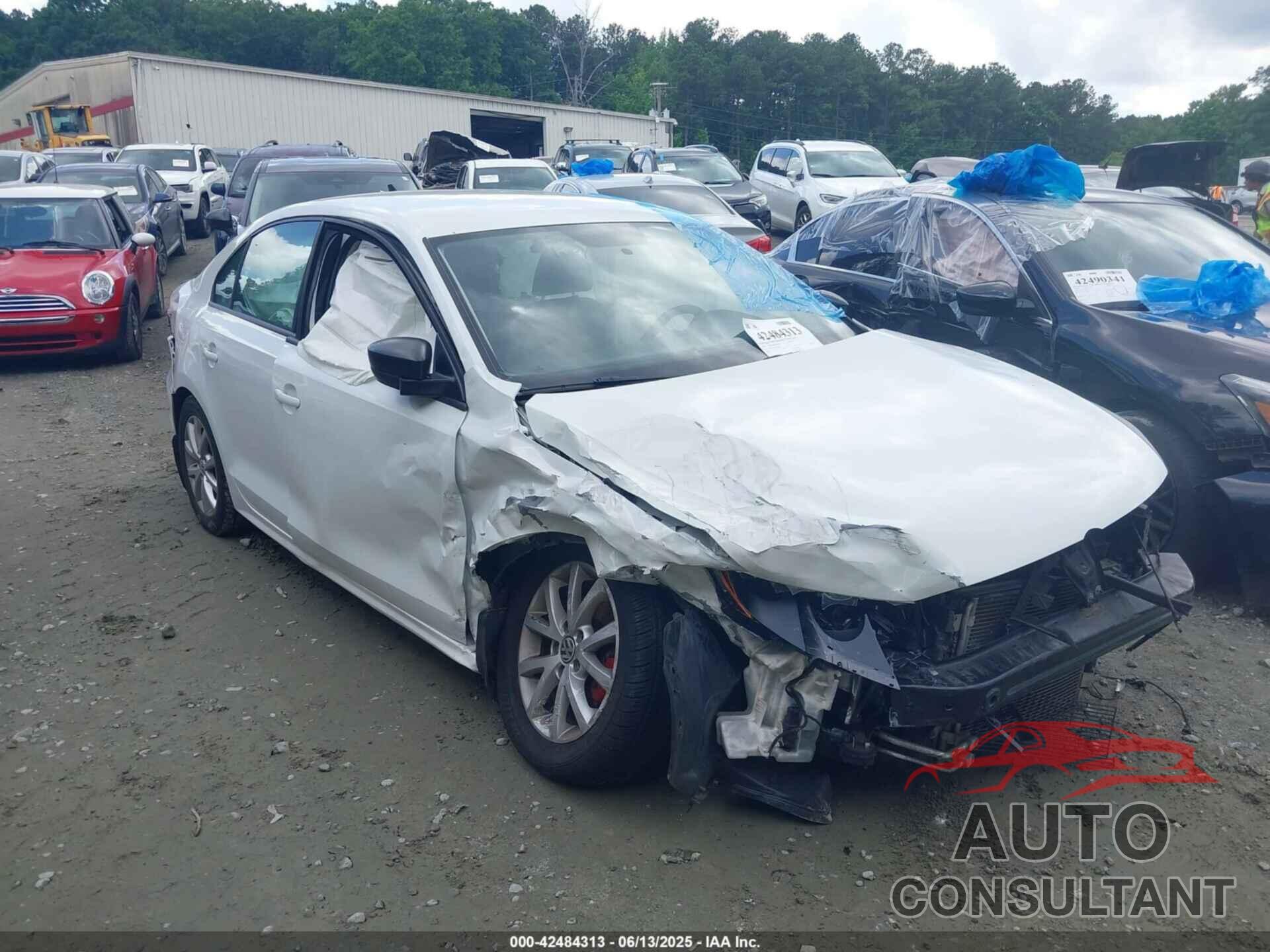 VOLKSWAGEN JETTA 2015 - 3VWD17AJ6FM304550