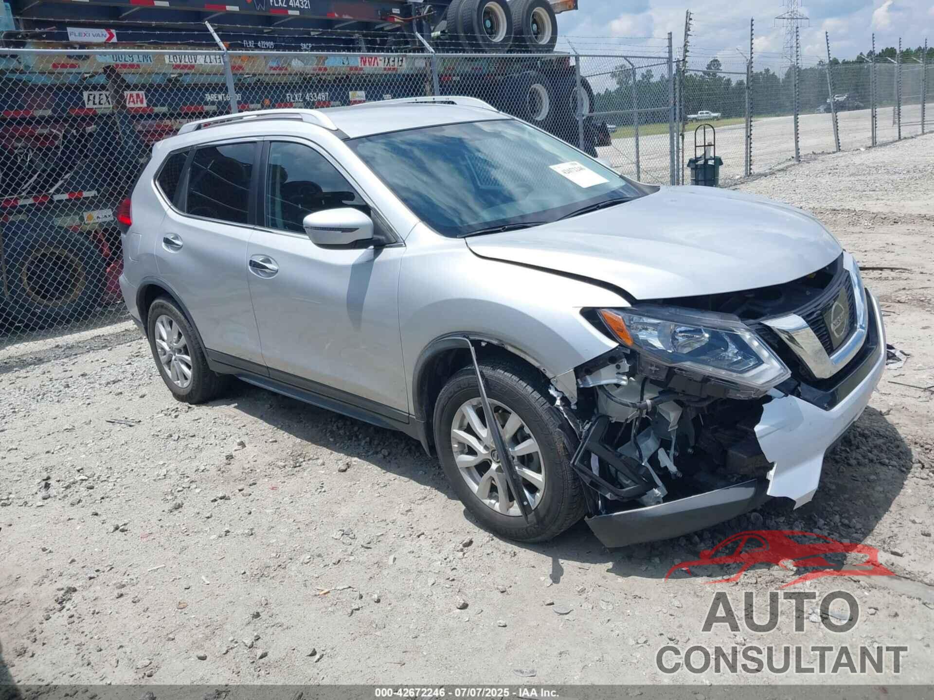 NISSAN ROGUE 2017 - KNMAT2MT6HP603887