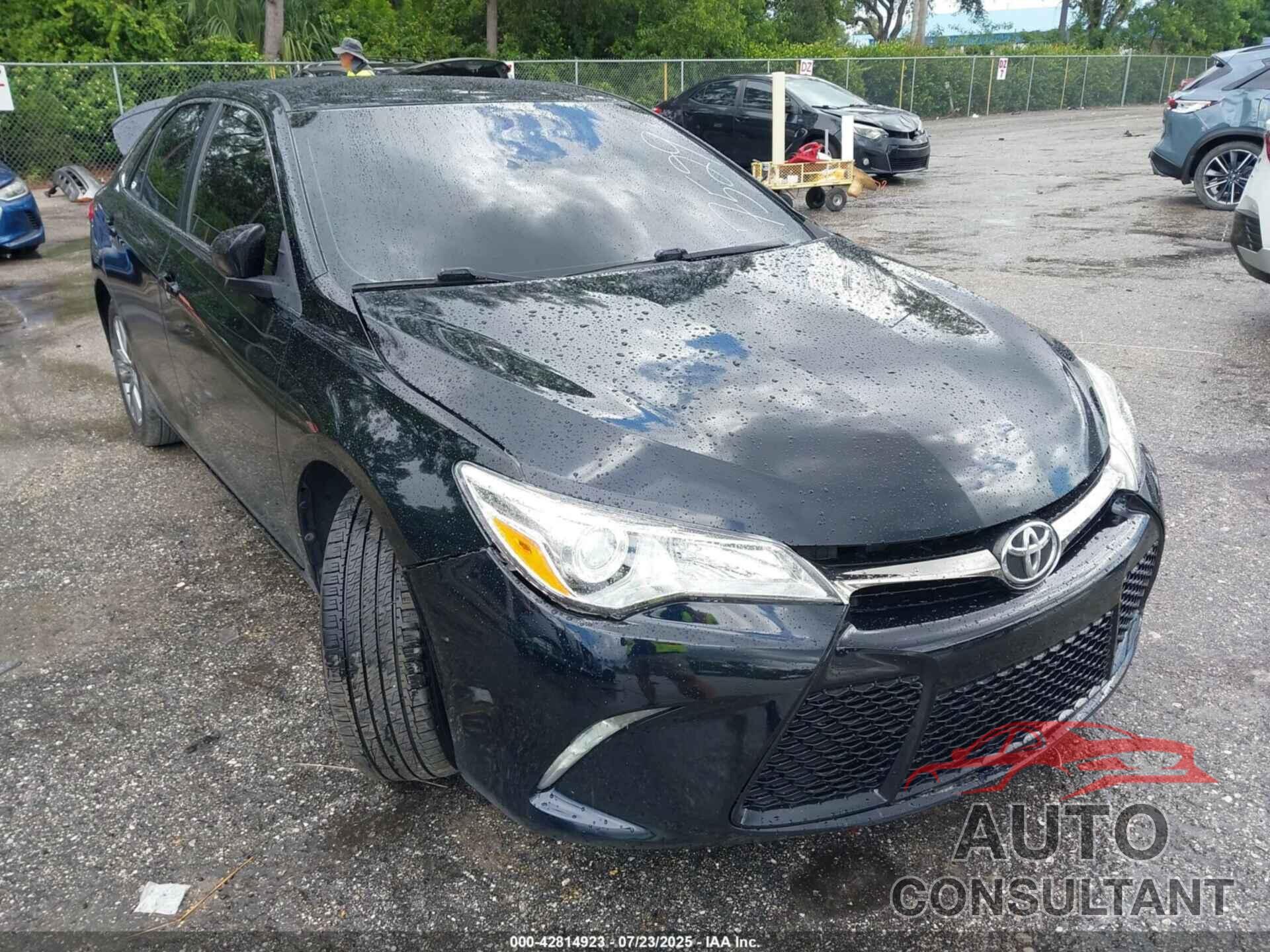 TOYOTA CAMRY 2017 - 4T1BF1FK3HU647529