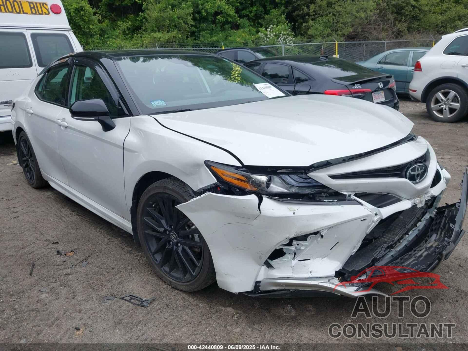 TOYOTA CAMRY 2023 - 4T1K61BK0PU091992