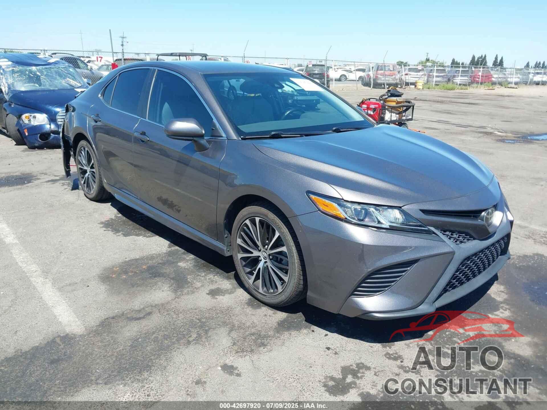 TOYOTA CAMRY 2019 - 4T1B11HK3KU275404