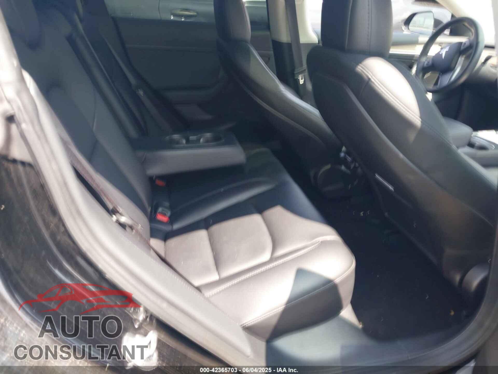 TESLA MODEL 3 2023 - 5YJ3E1EA2PF437581