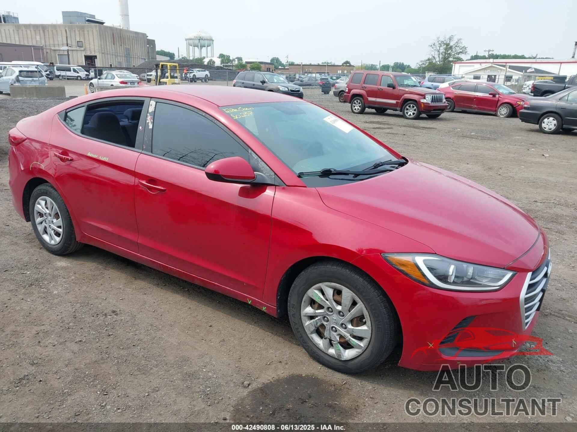 HYUNDAI ELANTRA 2017 - 5NPD74LF2HH101608