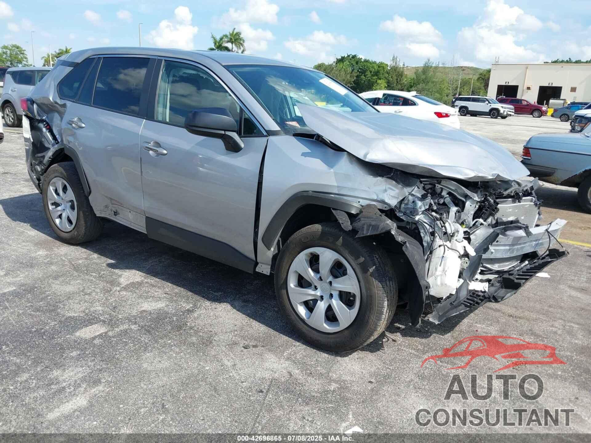TOYOTA RAV4 2024 - 2T3H1RFV4RC303283